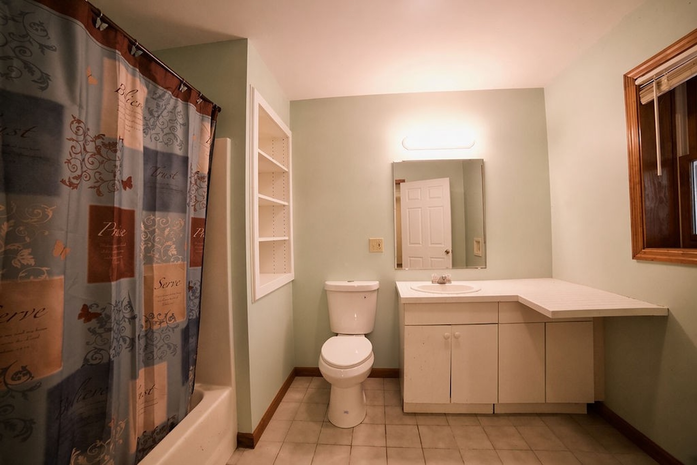  1132 Poplar Hollow Rd, La Vergne, TN, 37086 - 物件實景