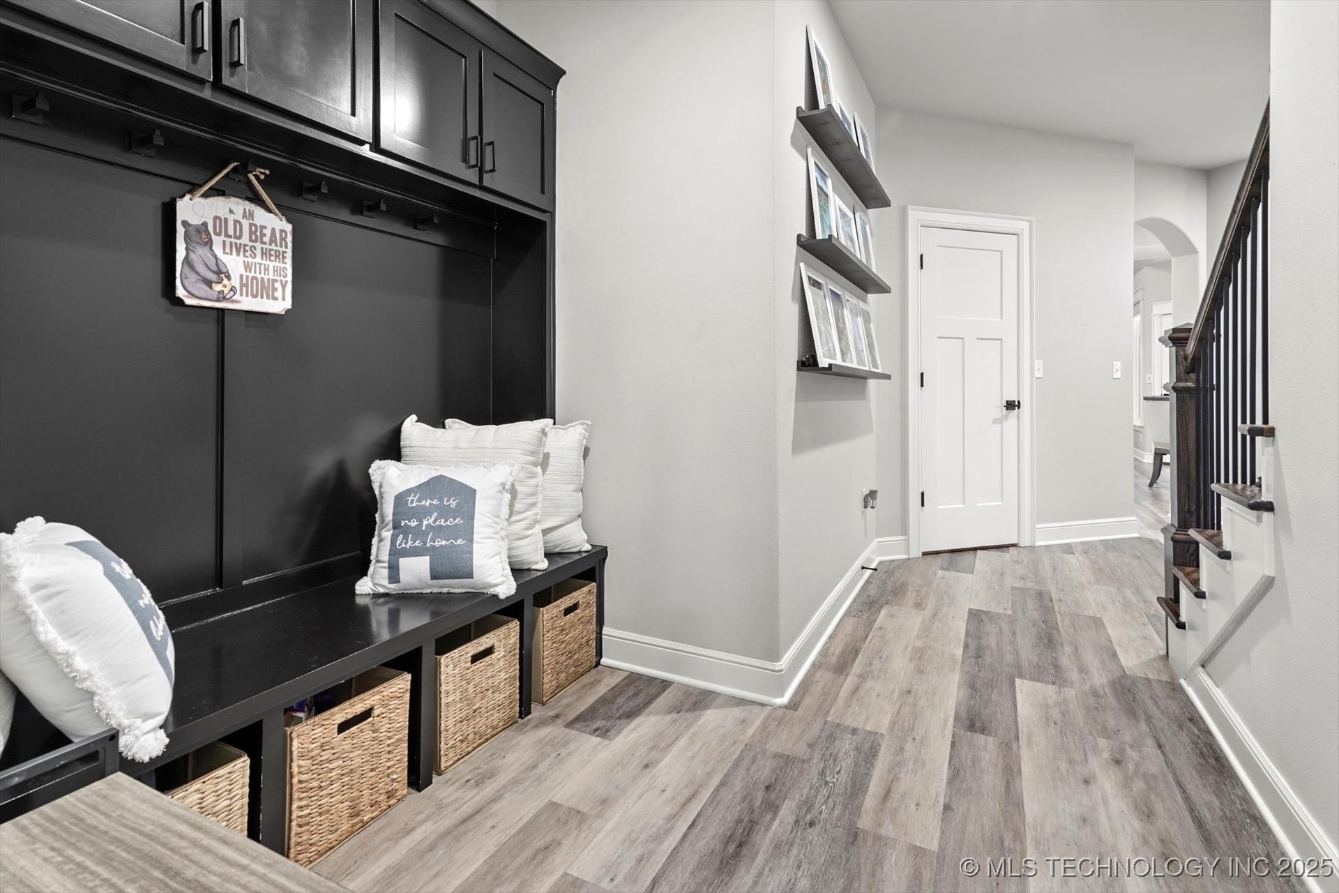 Owasso, Oklahoma, 74055, United States, 3 Bedrooms Bedrooms, ,4 BathroomsBathrooms,Residential,For Sale,1986225