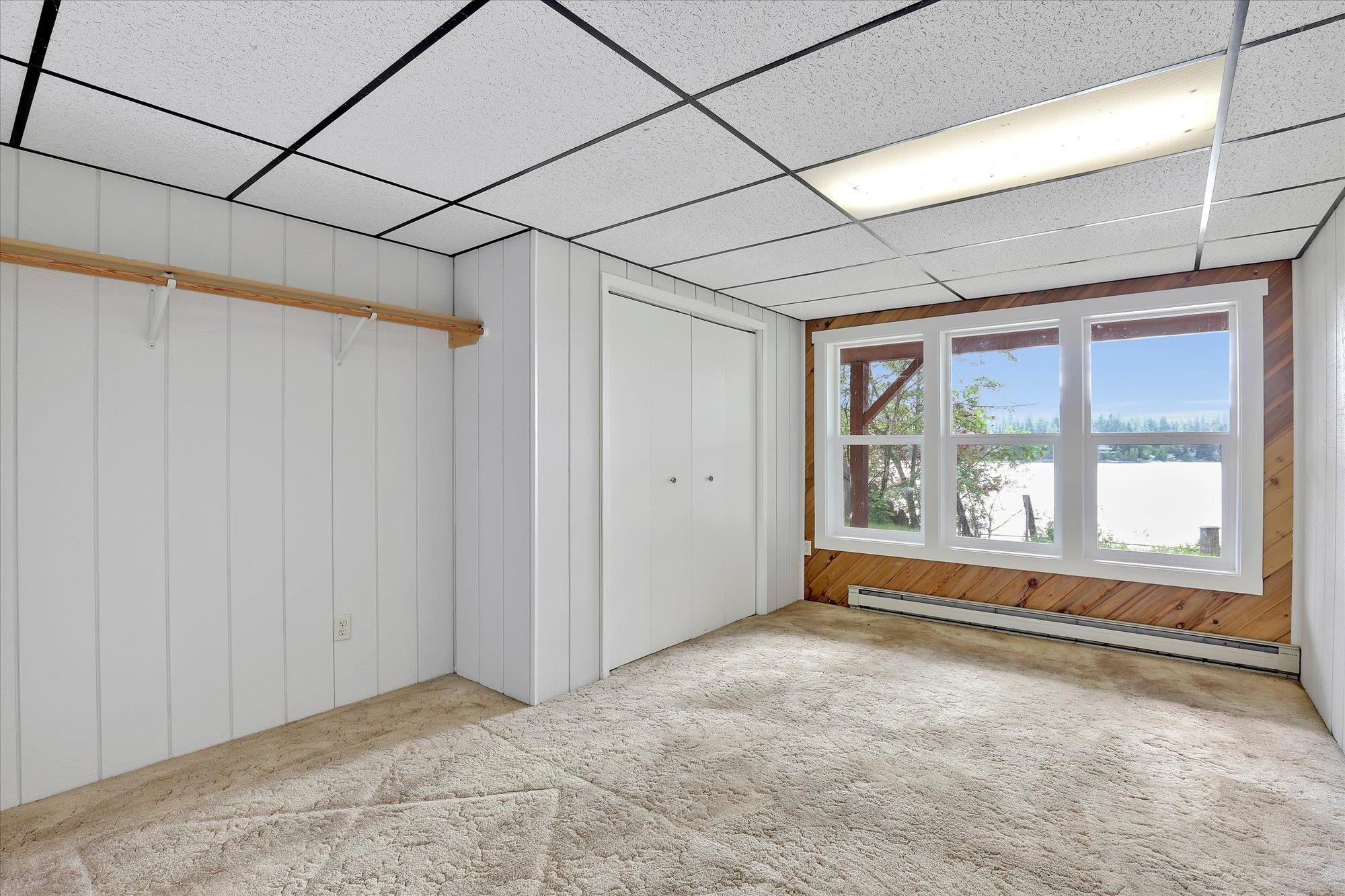 Newman Lake, Washington, 99025, United States, 4 Bedrooms Bedrooms, ,3 BathroomsBathrooms,Residential,For Sale,1929094