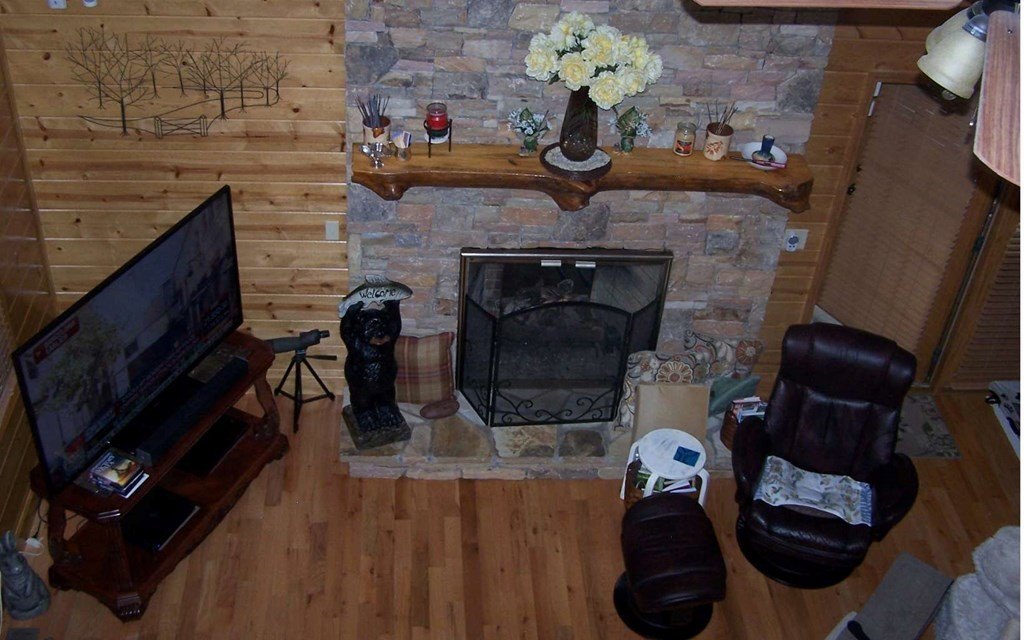Hiawassee, Georgia, 30546, United States, 3 Bedrooms Bedrooms, ,3 BathroomsBathrooms,Residential,For Sale,1921264