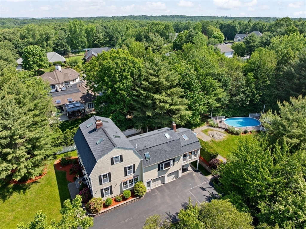 Braintree, Massachusetts, 02184, United States, 5 Bedrooms Bedrooms, ,4 BathroomsBathrooms,Residential,For Sale,1857635
