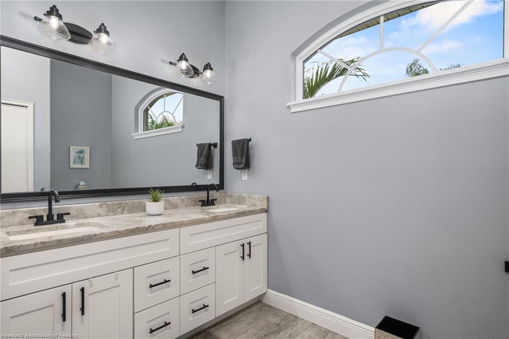 Sebring, Florida, 33875, United States, 4 Bedrooms Bedrooms, ,2 BathroomsBathrooms,Residential,For Sale,2008620