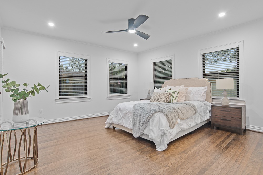 Dallas, Texas, 75203, United States, 2 Bedrooms Bedrooms, ,2 BathroomsBathrooms,Residential,For Sale,1993579