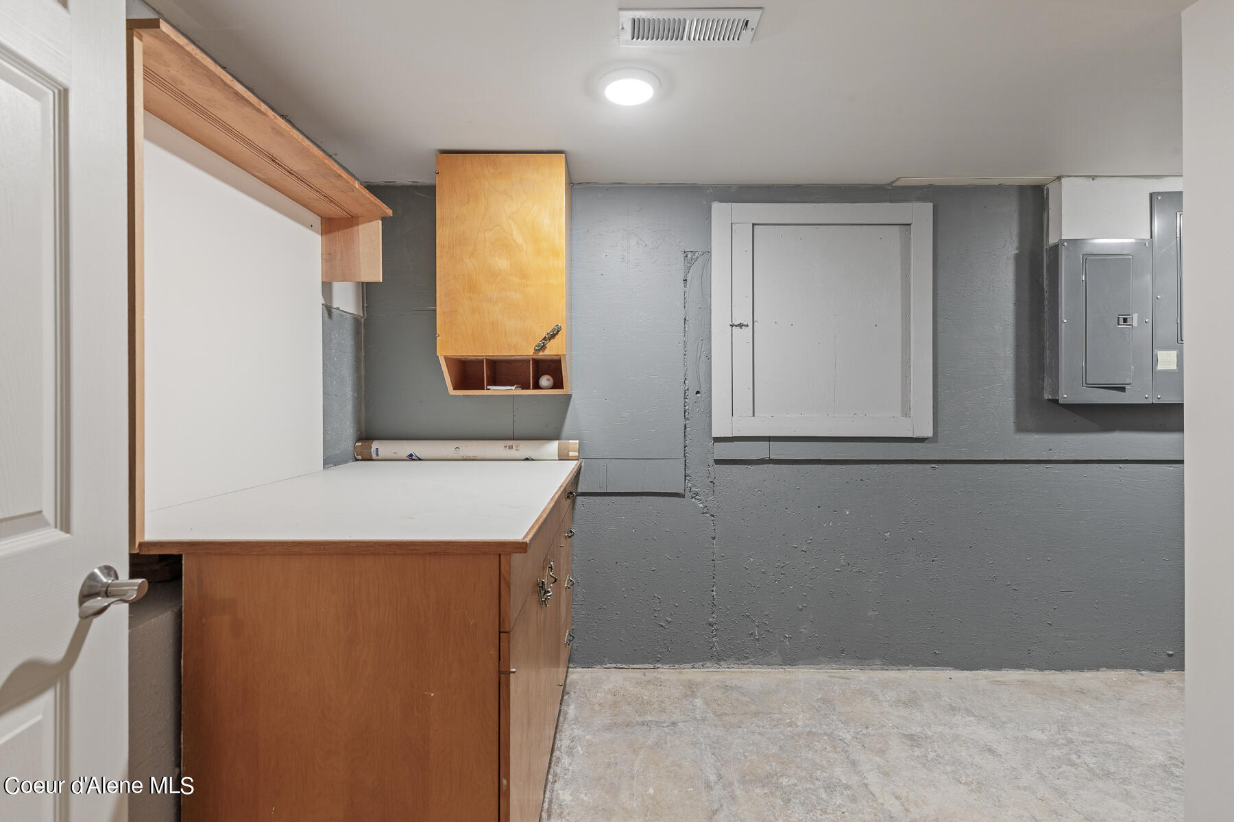 Kellogg, Idaho, 83837, United States, 3 Bedrooms Bedrooms, ,3 BathroomsBathrooms,Residential,For Sale,1915228