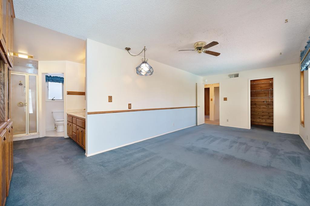 Roseville, California, 95678, United States, 3 Bedrooms Bedrooms, ,2 BathroomsBathrooms,Residential,For Sale,1940546