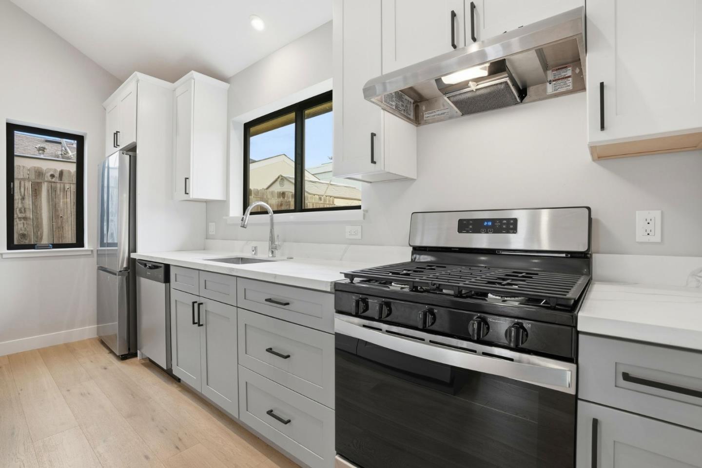 Millbrae, California, 94030, United States, 4 Bedrooms Bedrooms, ,3 BathroomsBathrooms,Residential,For Sale,1991707