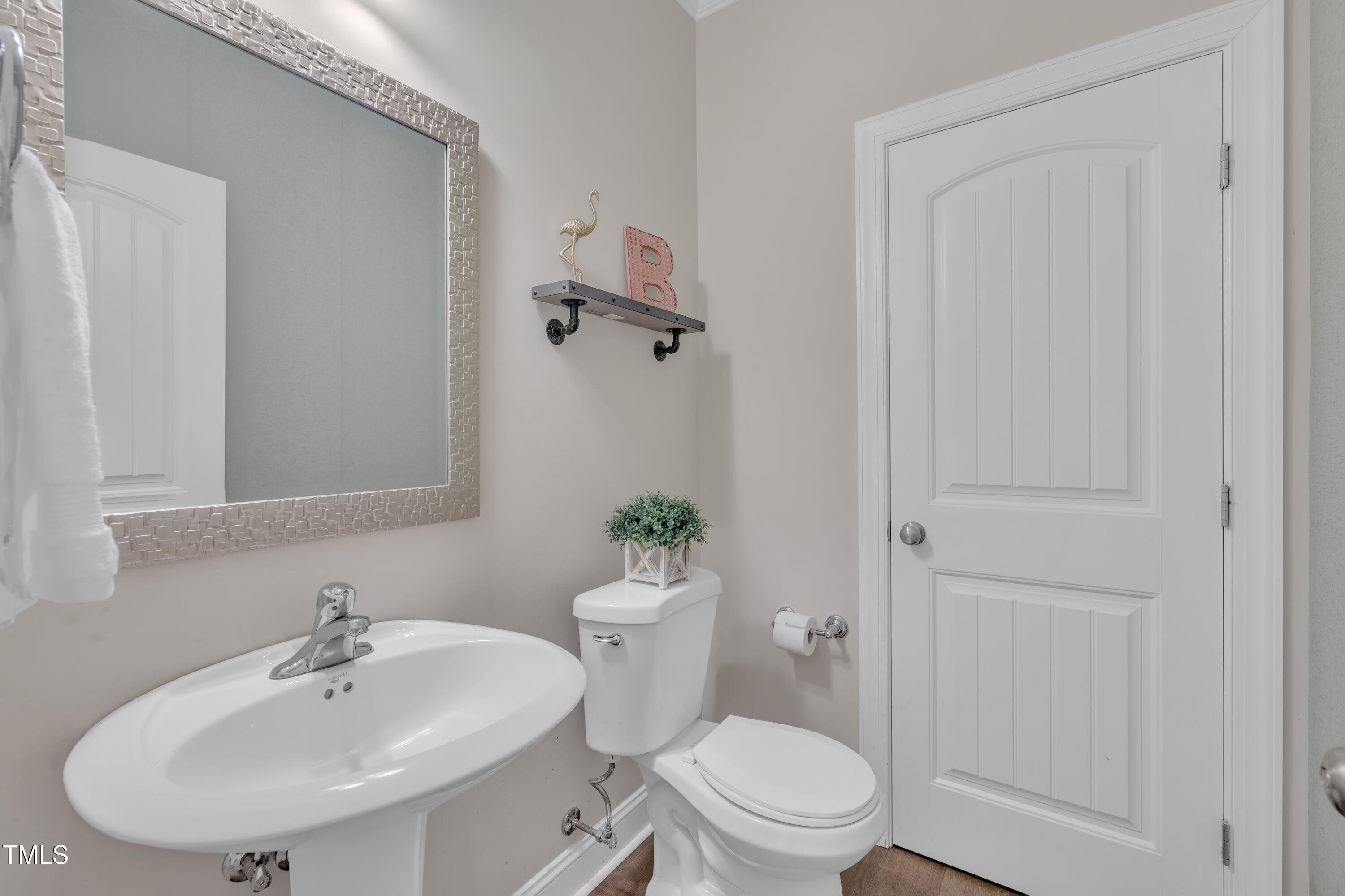 Wendell, North Carolina, 27591, United States, 5 Bedrooms Bedrooms, ,3 BathroomsBathrooms,Residential,For Sale,1838097