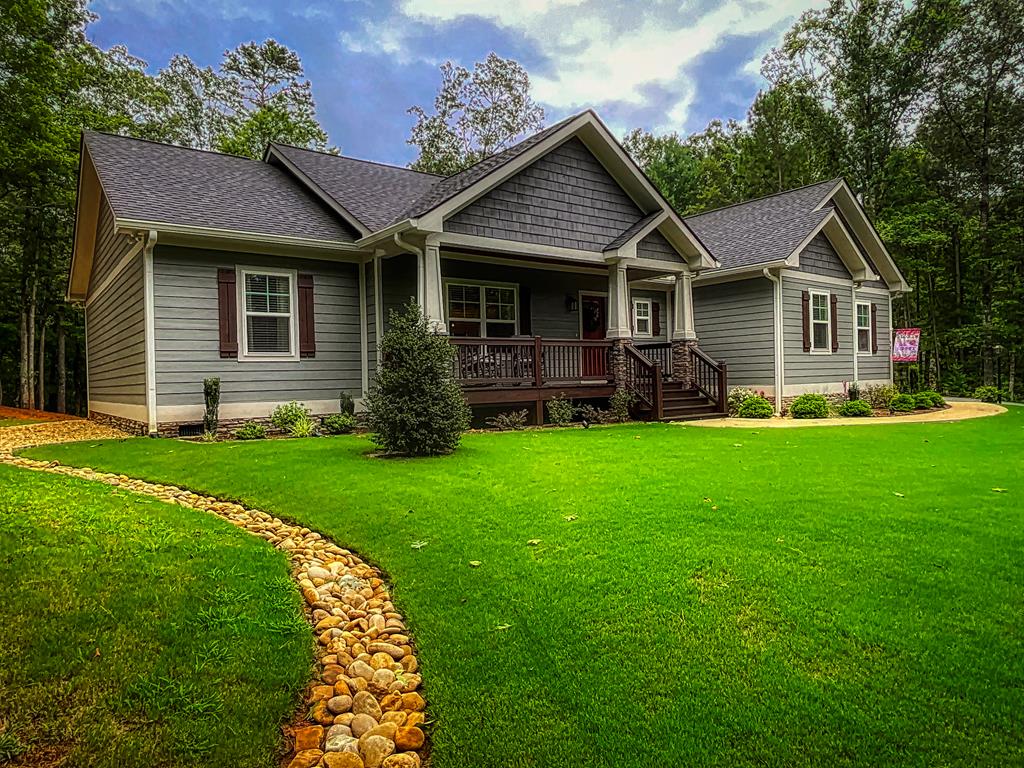 Ellijay, Georgia, 30540, United States, 3 Bedrooms Bedrooms, ,2 BathroomsBathrooms,Residential,For Sale,1911460