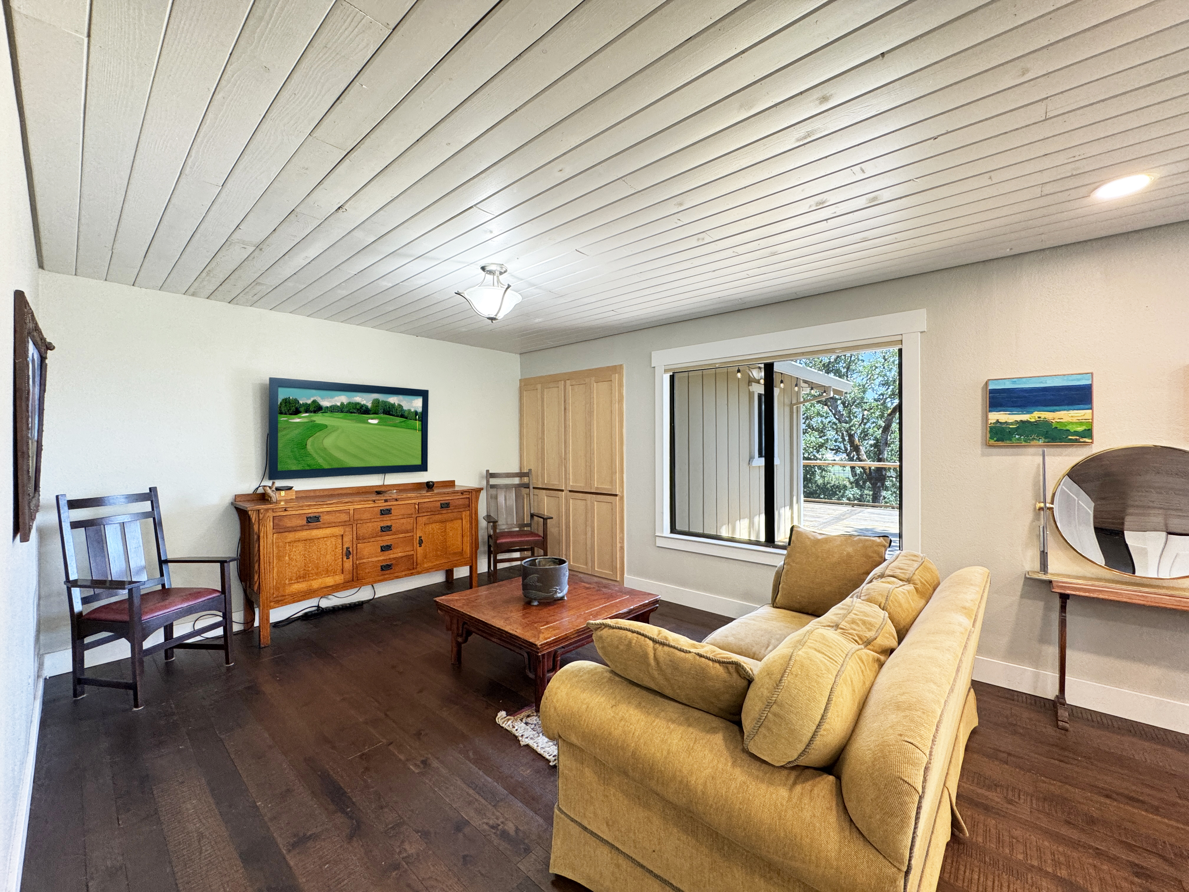 Ukiah, California, 95482, United States, 3 Bedrooms Bedrooms, ,2 BathroomsBathrooms,Residential,For Sale,1879134