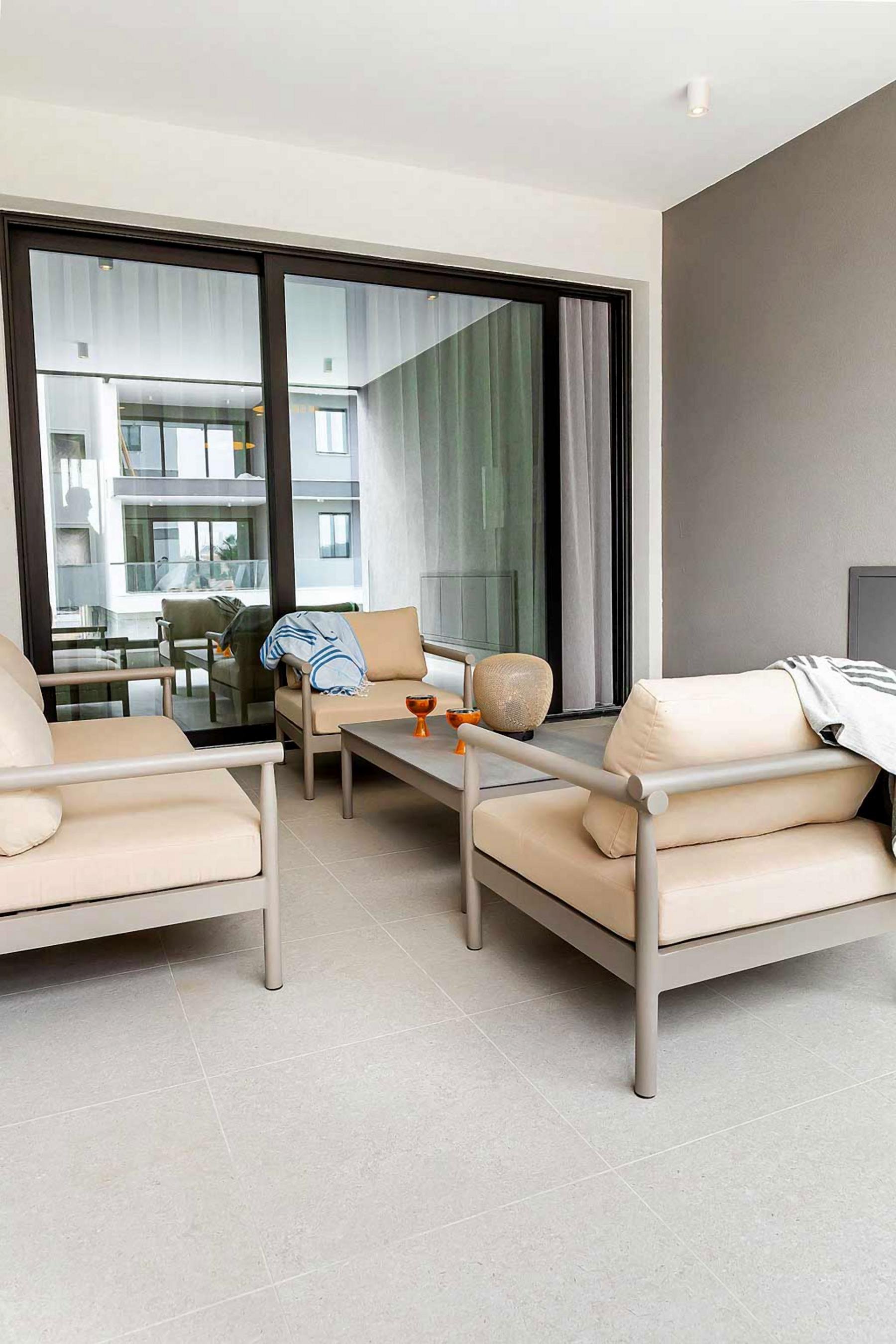  A Refined 2+1 Bedroom Apartment Moments from the Sea in Pafos - 物件實景