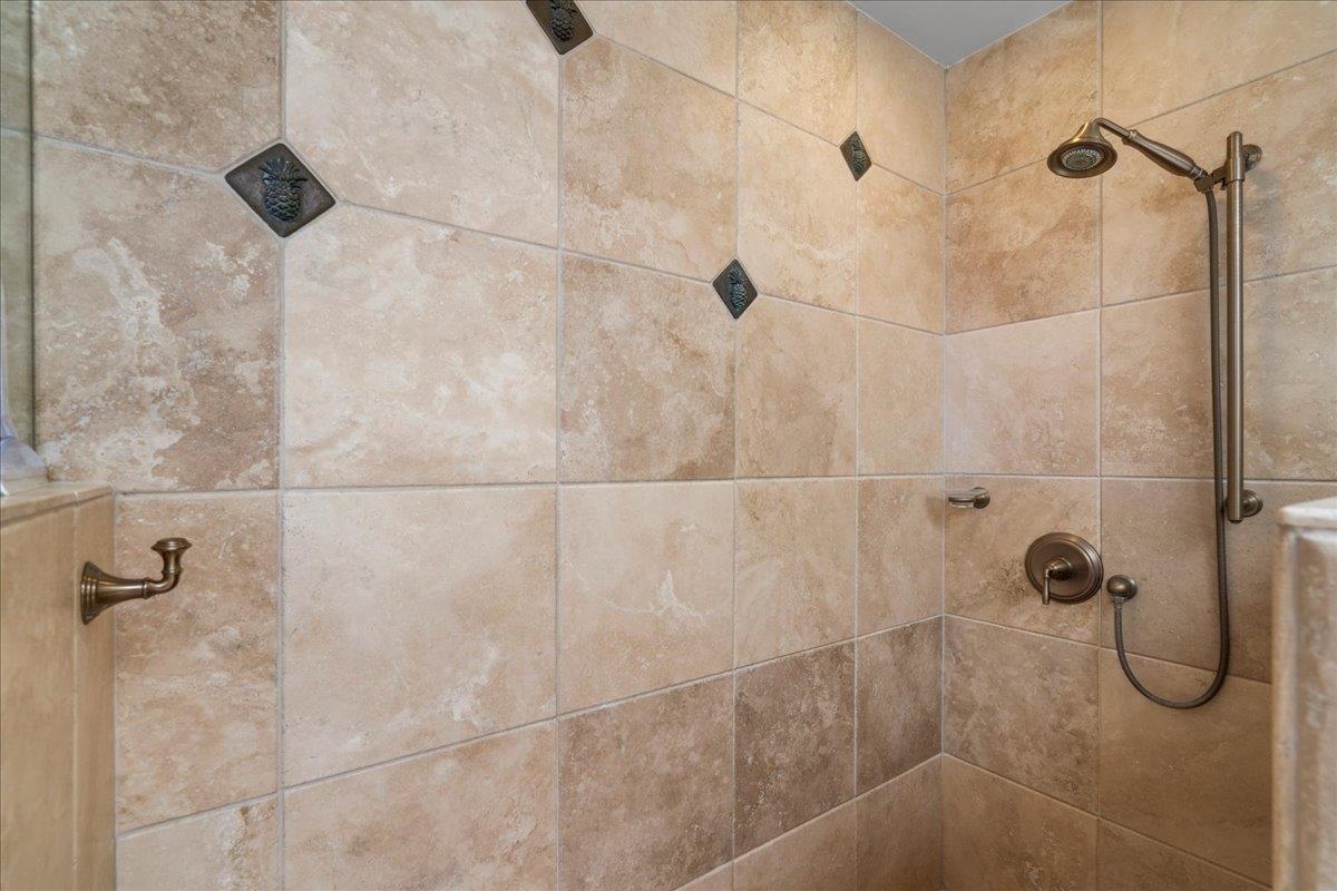 Lahaina, Hawaii, 96761, United States, 2 Bedrooms Bedrooms, ,2 BathroomsBathrooms,Residential,For Sale,2002280