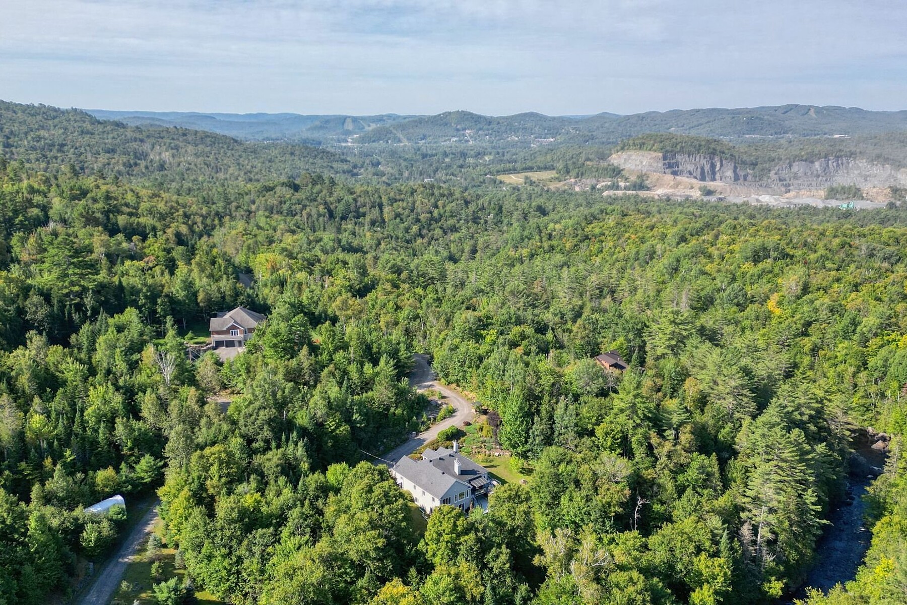  Sainte-Adèle, Laurentides - 物件實景