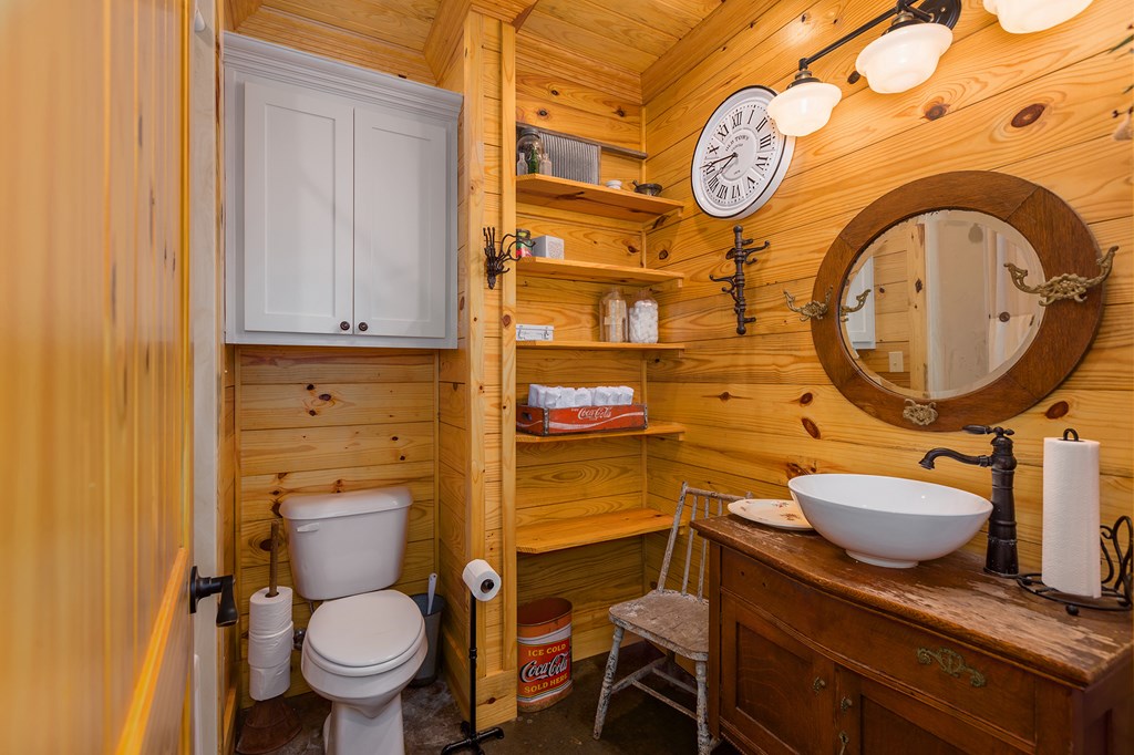 Huntington, Texas, 75949, United States, 3 Bedrooms Bedrooms, ,2 BathroomsBathrooms,Residential,For Sale,2002492