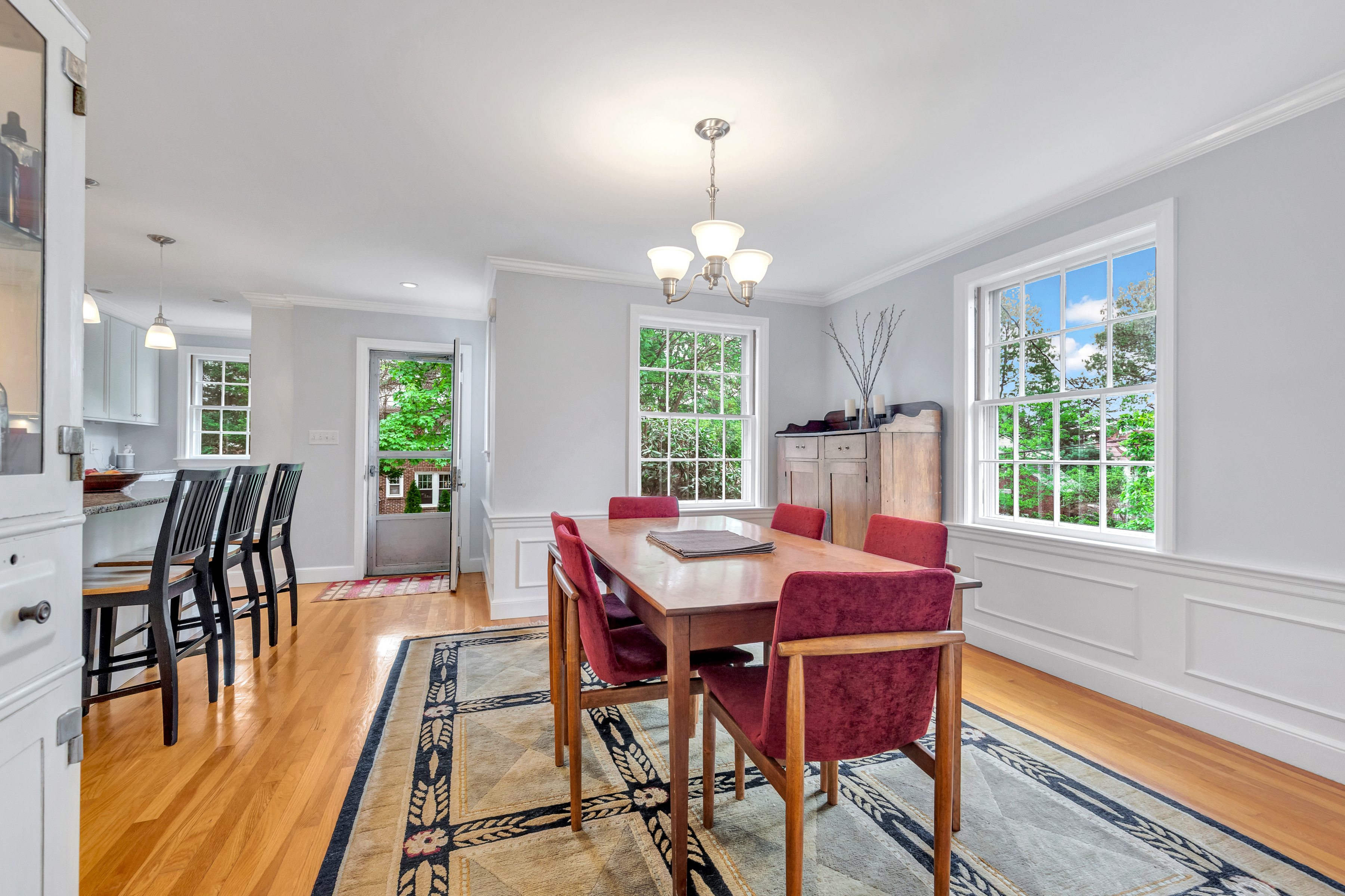  89 Churchill Avenue, Arlington, MA, 02476 - 物件實景
