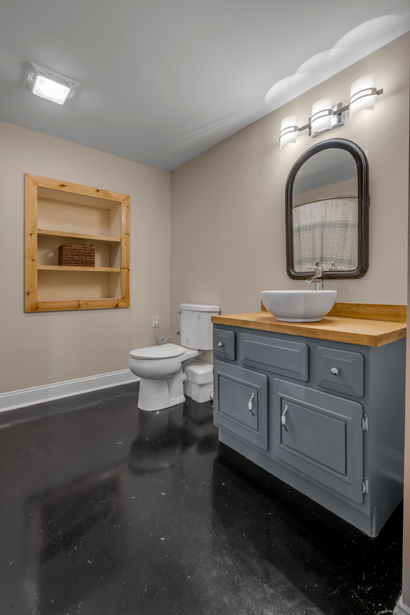  186 Hunter Drive - 物件實景