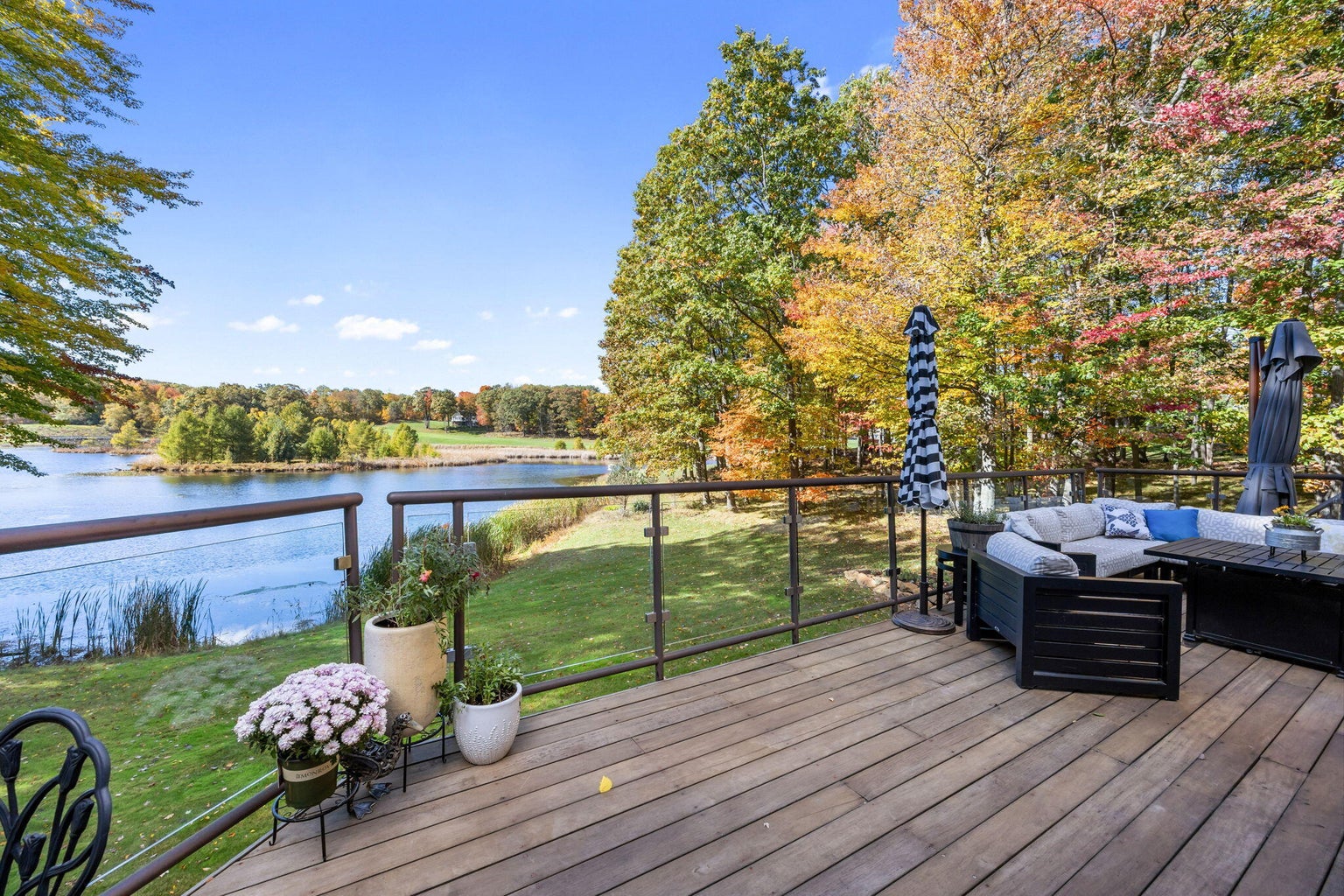 Canadian Lakes, Michigan, 49346, United States, 5 Bedrooms Bedrooms, ,6 BathroomsBathrooms,Residential,For Sale,1981298