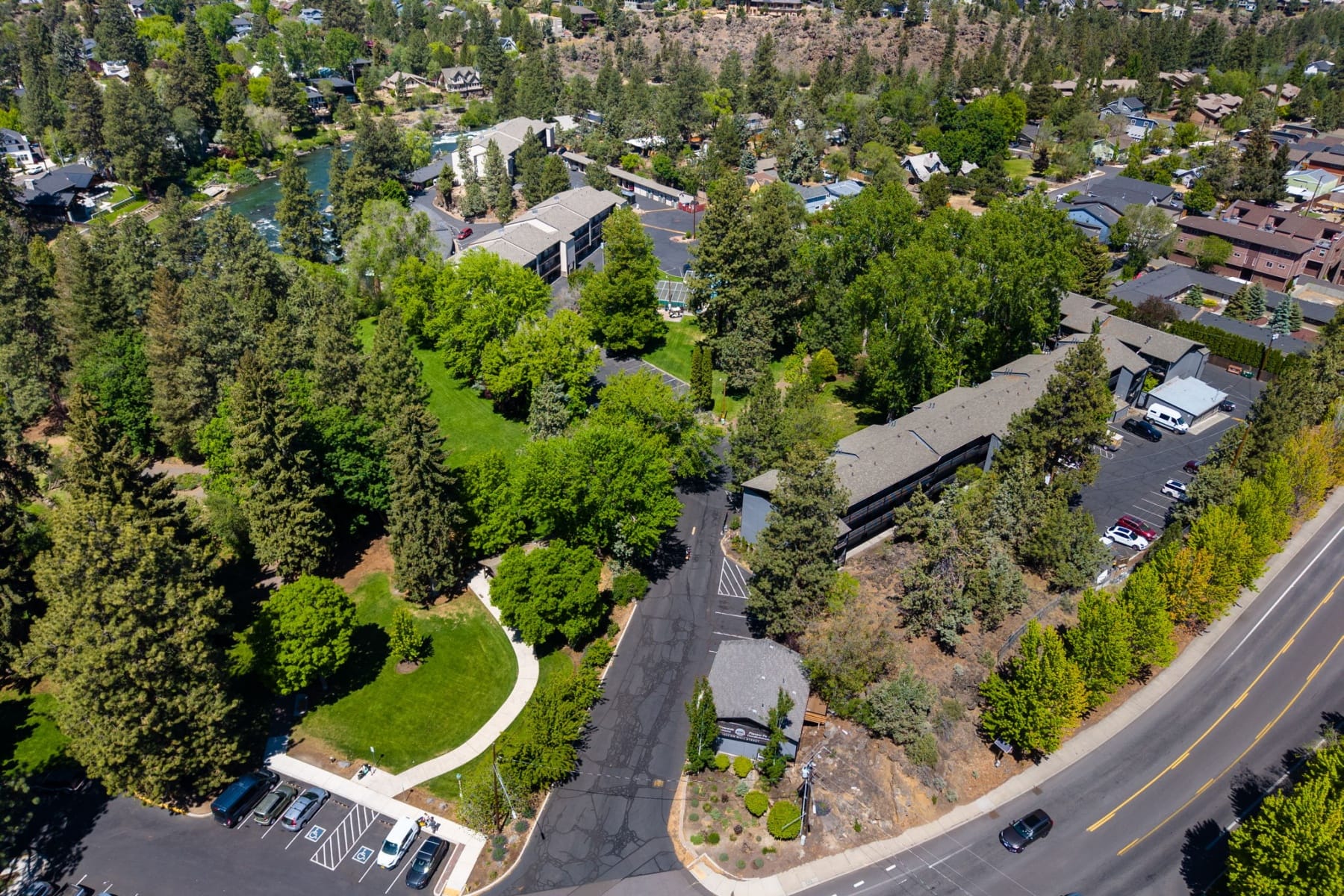 1565 NW Wall Street #331-332 Bend, OR 97703 - 物件實景