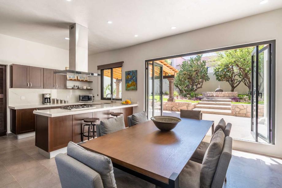 San Miguel de Allende, Guanajuato, 37717, Mexico, 4 Bedrooms Bedrooms, ,4 BathroomsBathrooms,Residential,For Sale,1994540