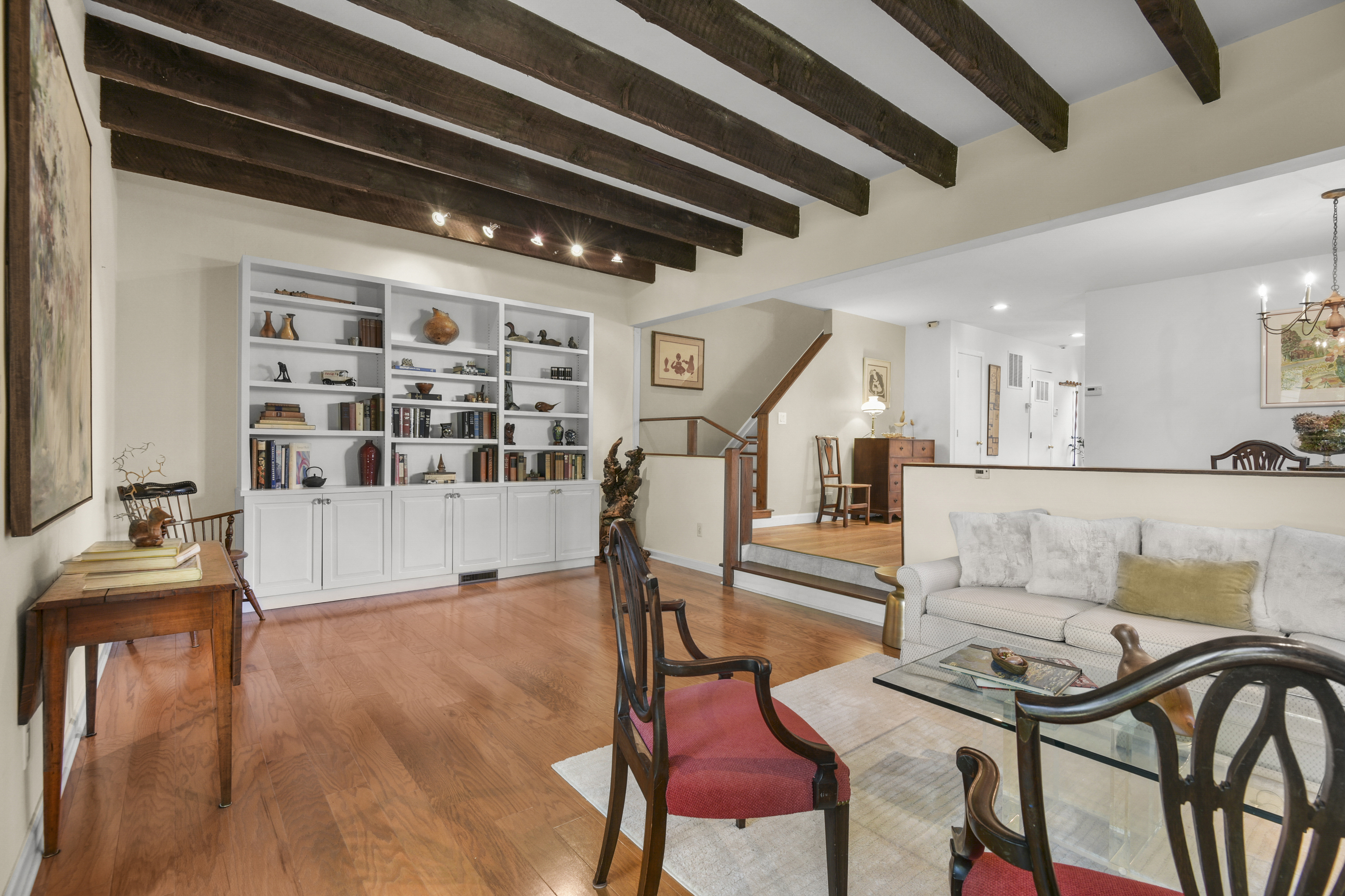  Spacious Corner Unit Townhouse - 物件實景
