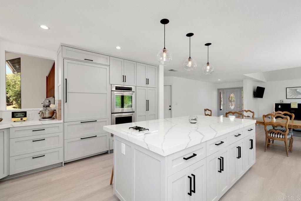 Escondido, California, 92029, United States, 3 Bedrooms Bedrooms, ,3 BathroomsBathrooms,Residential,For Sale,1905867