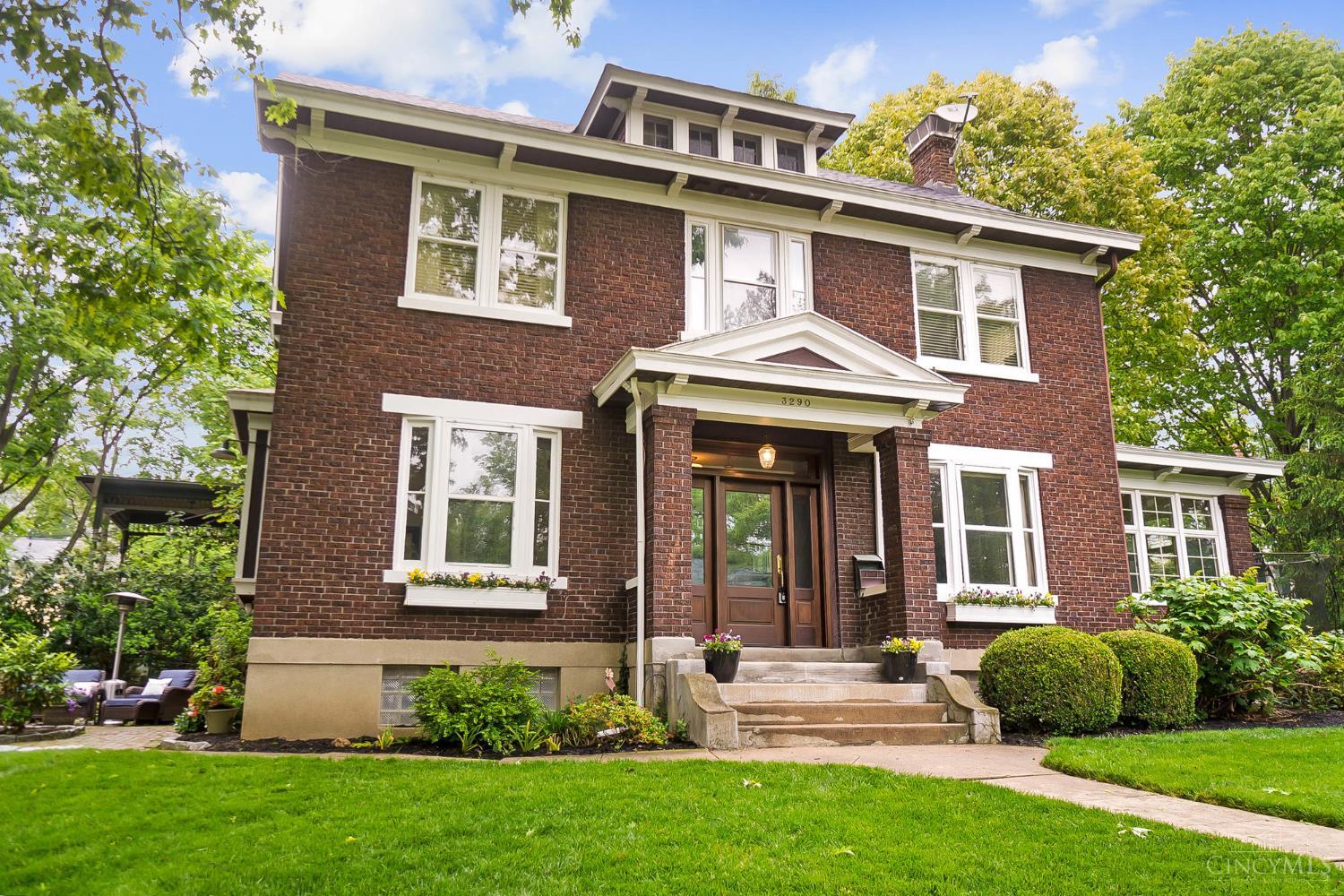 Cincinnati, Ohio, 45208, United States, 5 Bedrooms Bedrooms, ,5 BathroomsBathrooms,Residential,For Sale,1890144