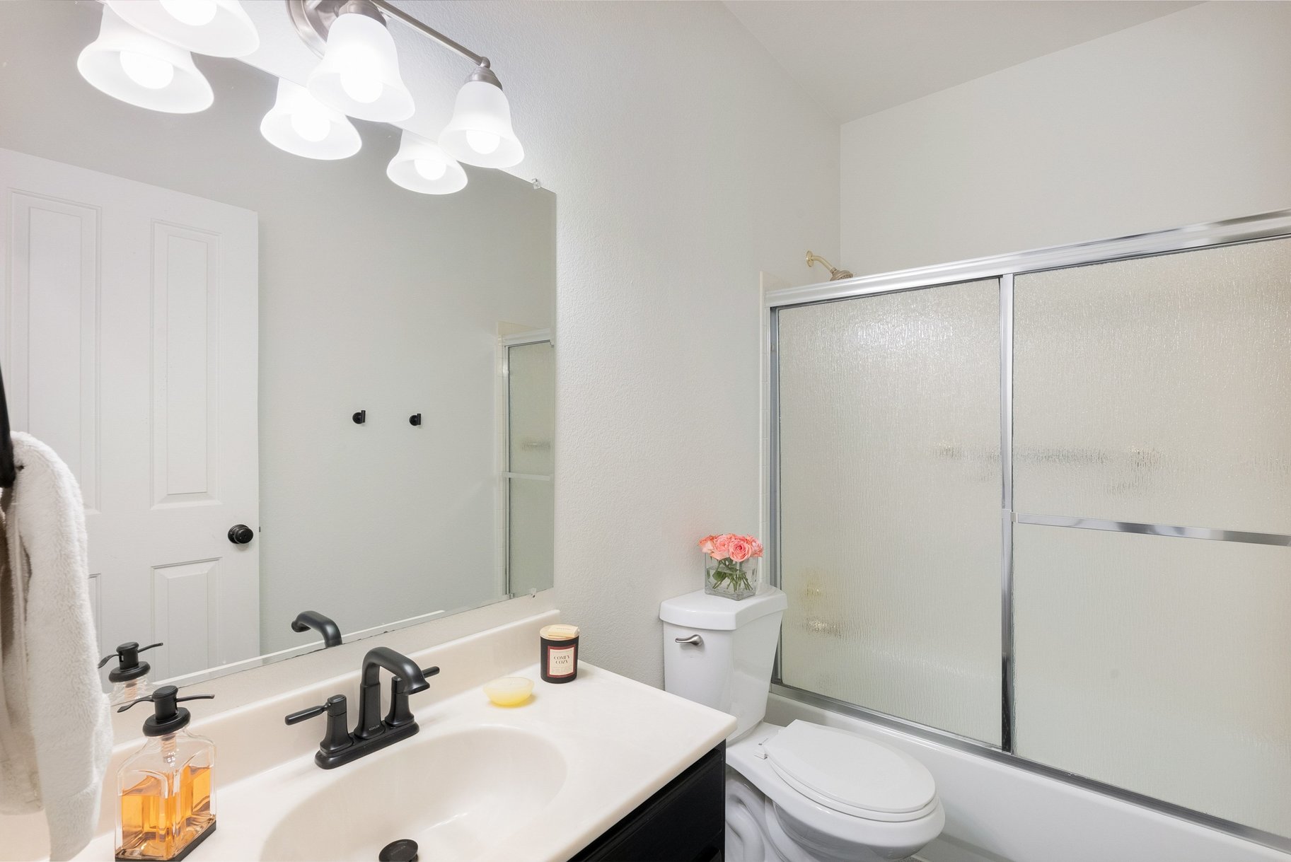  where  comfort meets effortless living in caughlin ranch - 物件實景