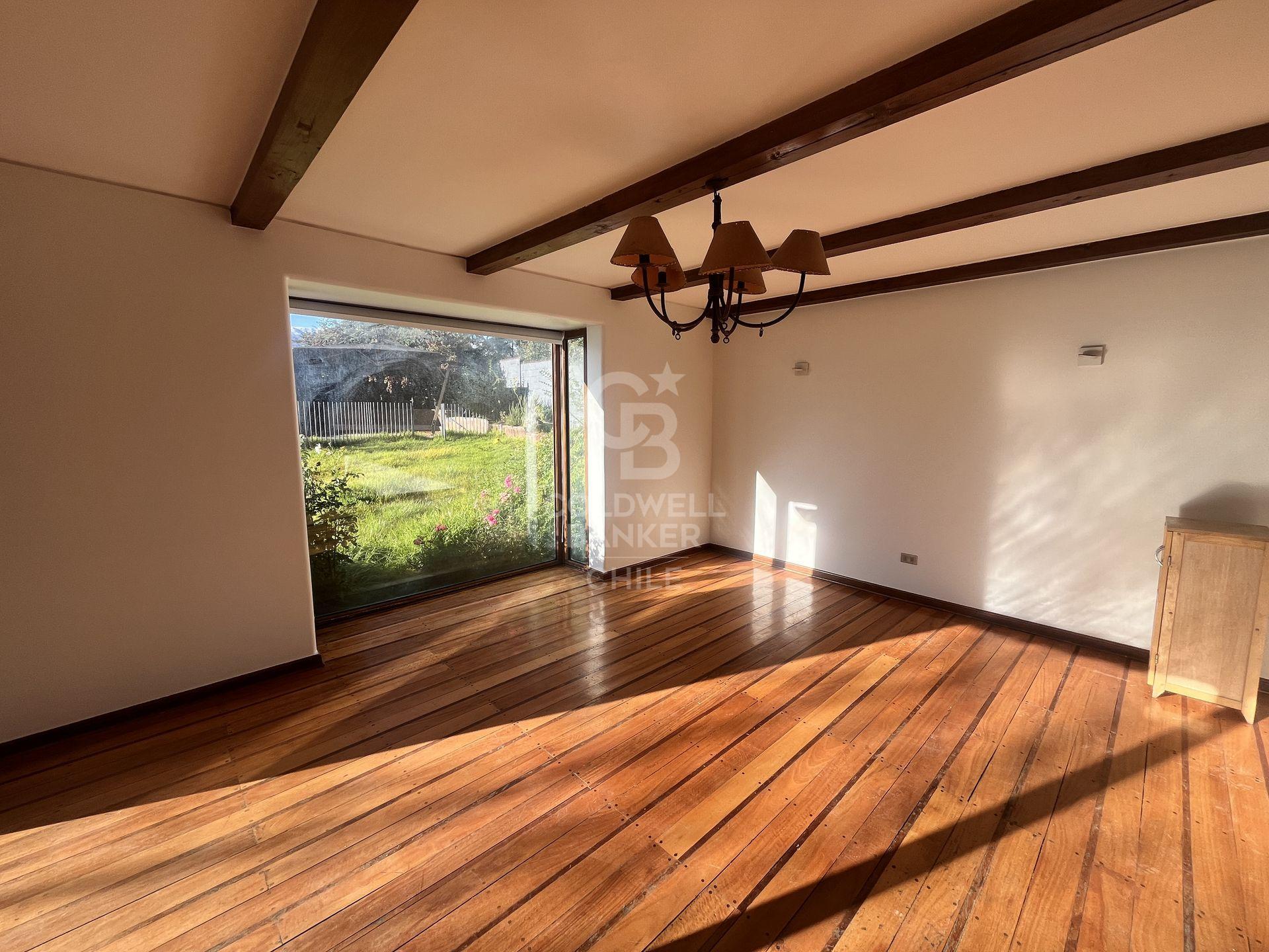 Lo Barnechea, Chile, 6 Bedrooms Bedrooms, ,6 BathroomsBathrooms,Residential,For Sale,1838824