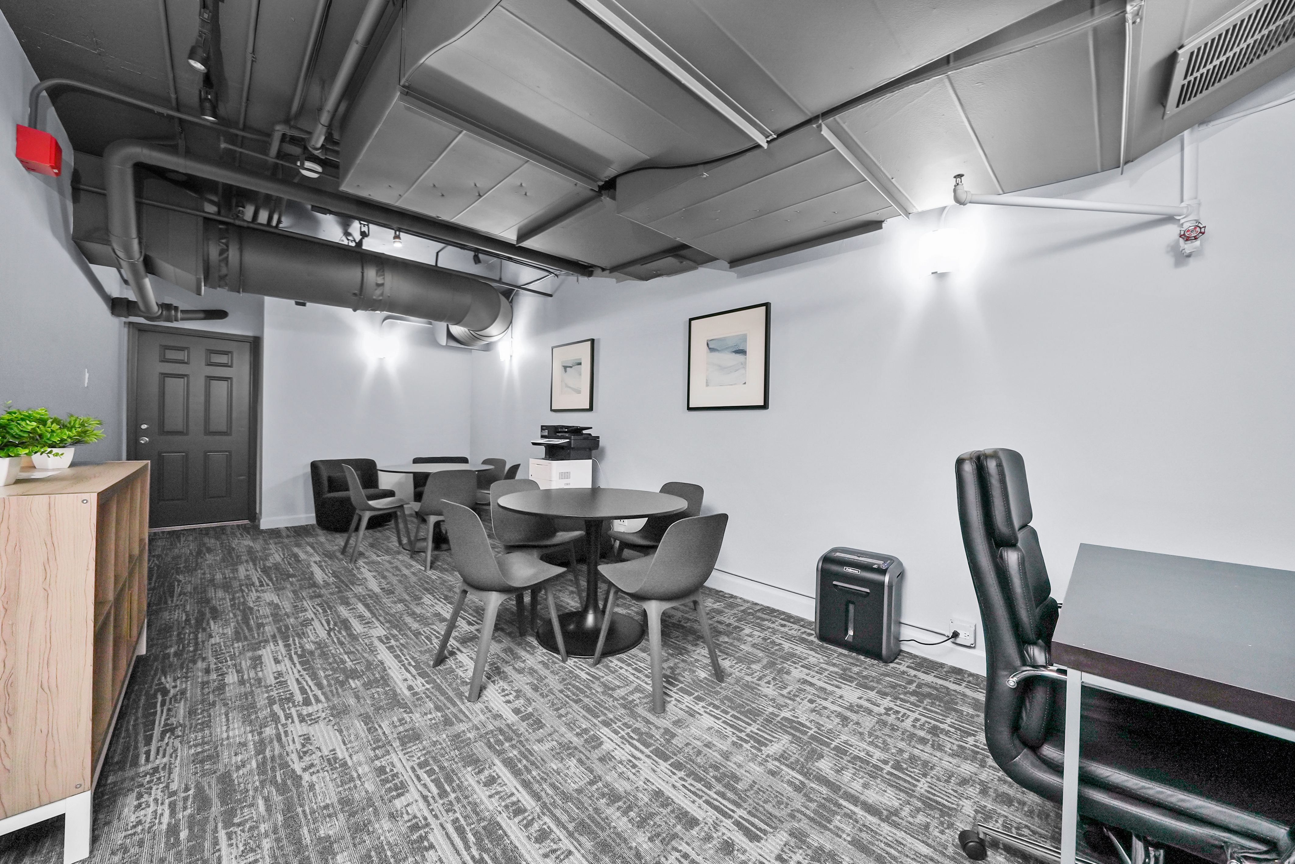  Spacious and Bright Perfectly Located in River North - 物件實景