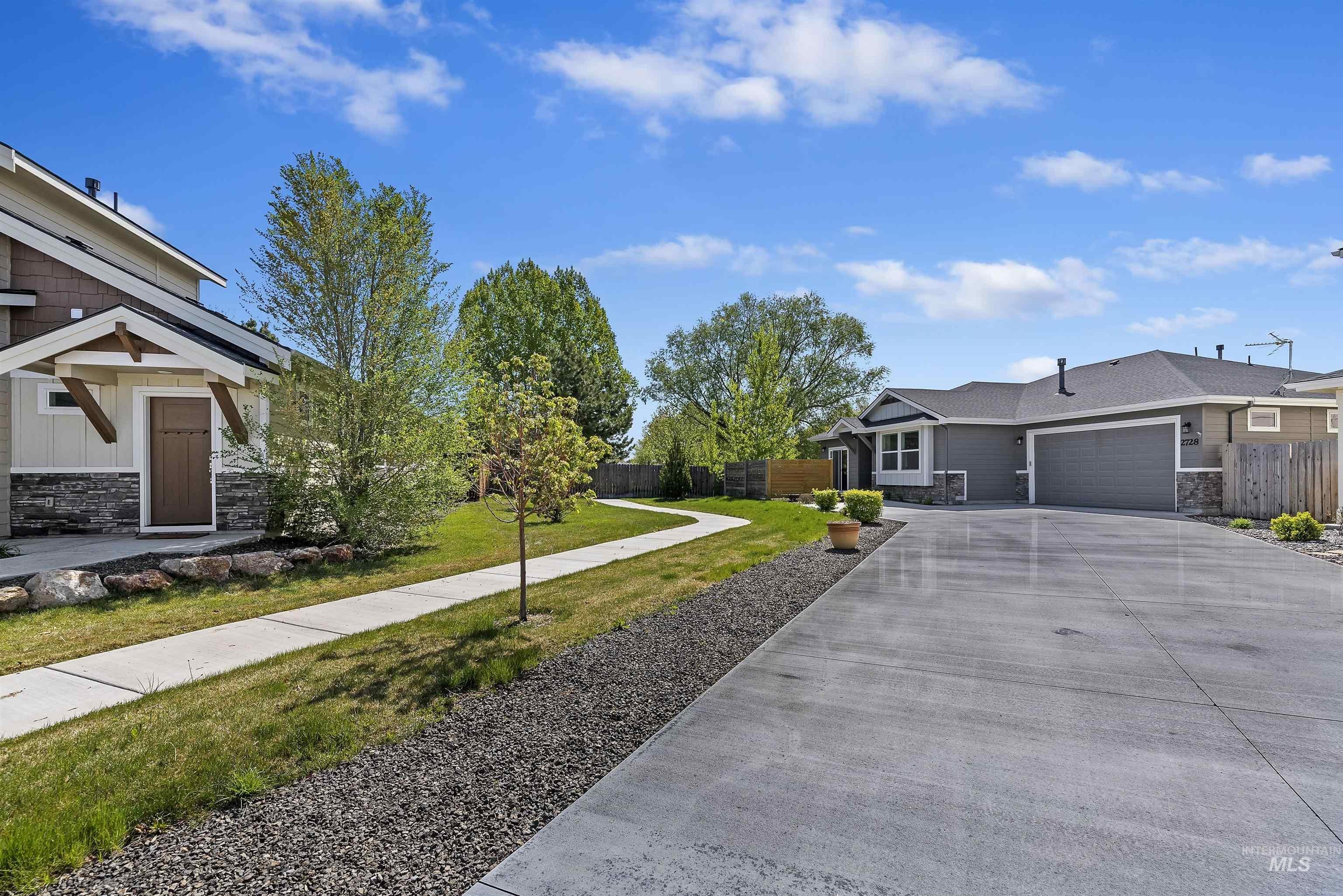 9533 De Witt St, Boise, Idaho, 83704, United States, 3 Bedrooms Bedrooms, ,3 BathroomsBathrooms,Residential,For Sale,9533 De Witt St,1432478