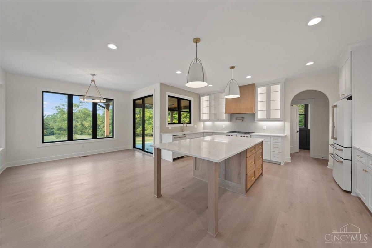 Miami Twp, Ohio, 45140, United States, 5 Bedrooms Bedrooms, ,5 BathroomsBathrooms,Residential,For Sale,2002264