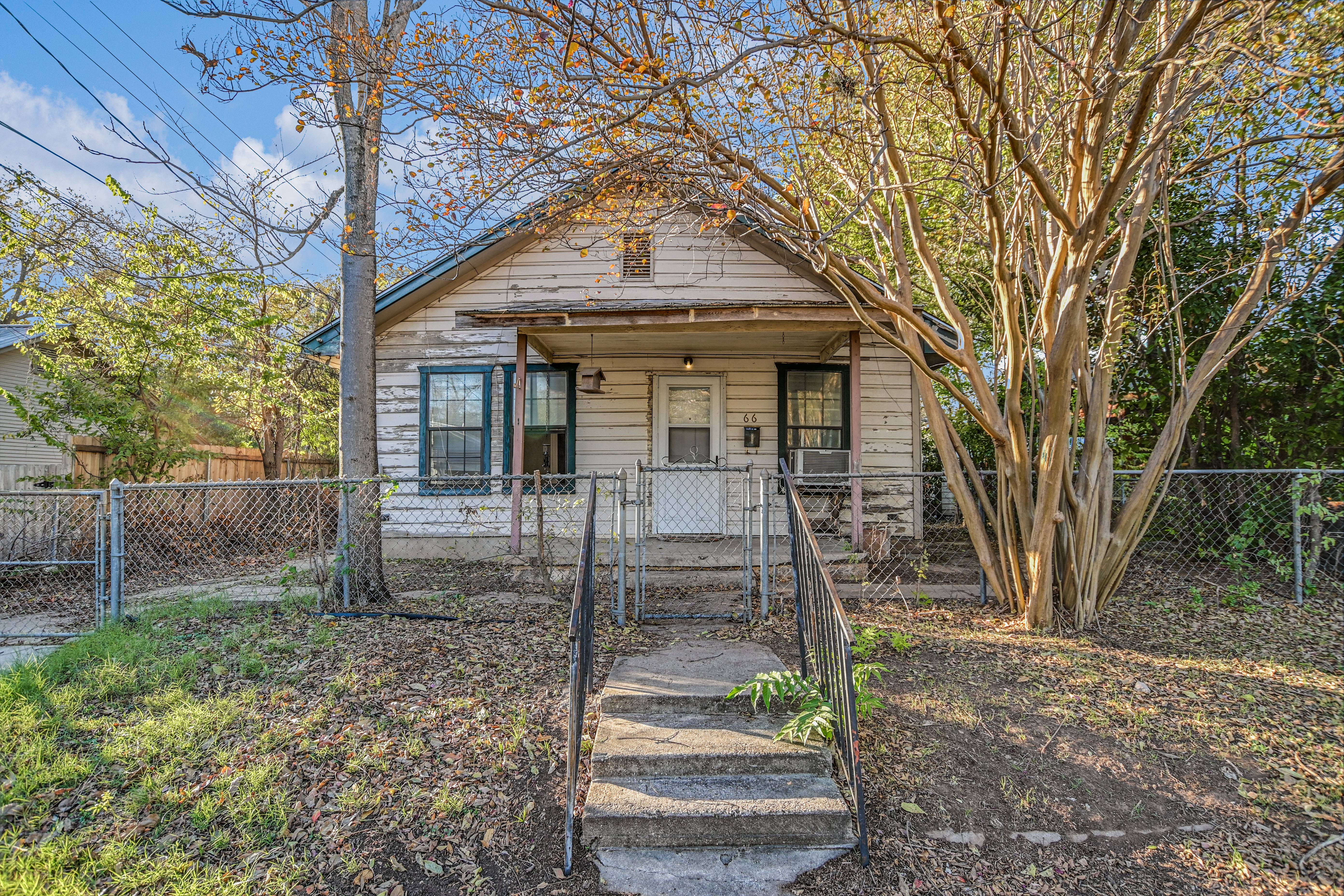  JUST LISTED - Infill Development Opportunity in East Austin - 物件實景
