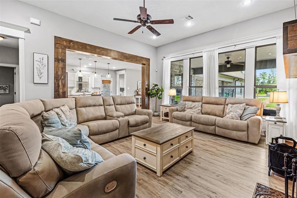Lake Charles, Louisiana, 70611, United States, 4 Bedrooms Bedrooms, ,4 BathroomsBathrooms,Residential,For Sale,1925040