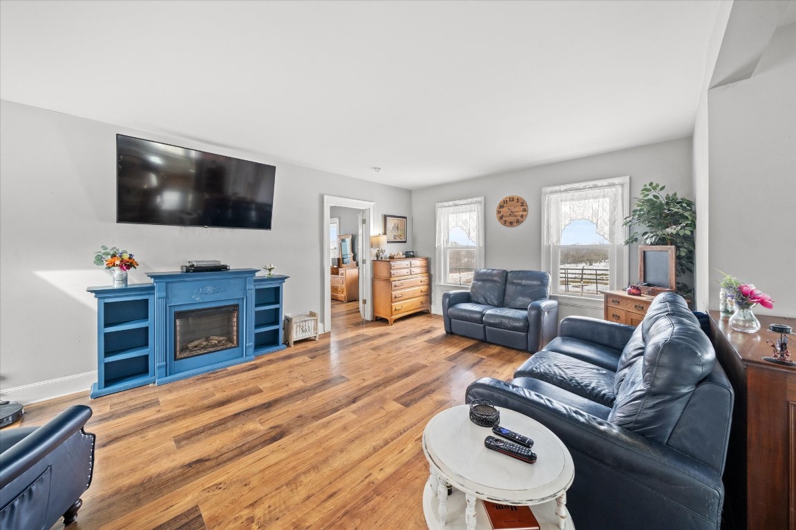 Oxford, New York, 13830, United States, 4 Bedrooms Bedrooms, ,3 BathroomsBathrooms,Residential,For Sale,1722820