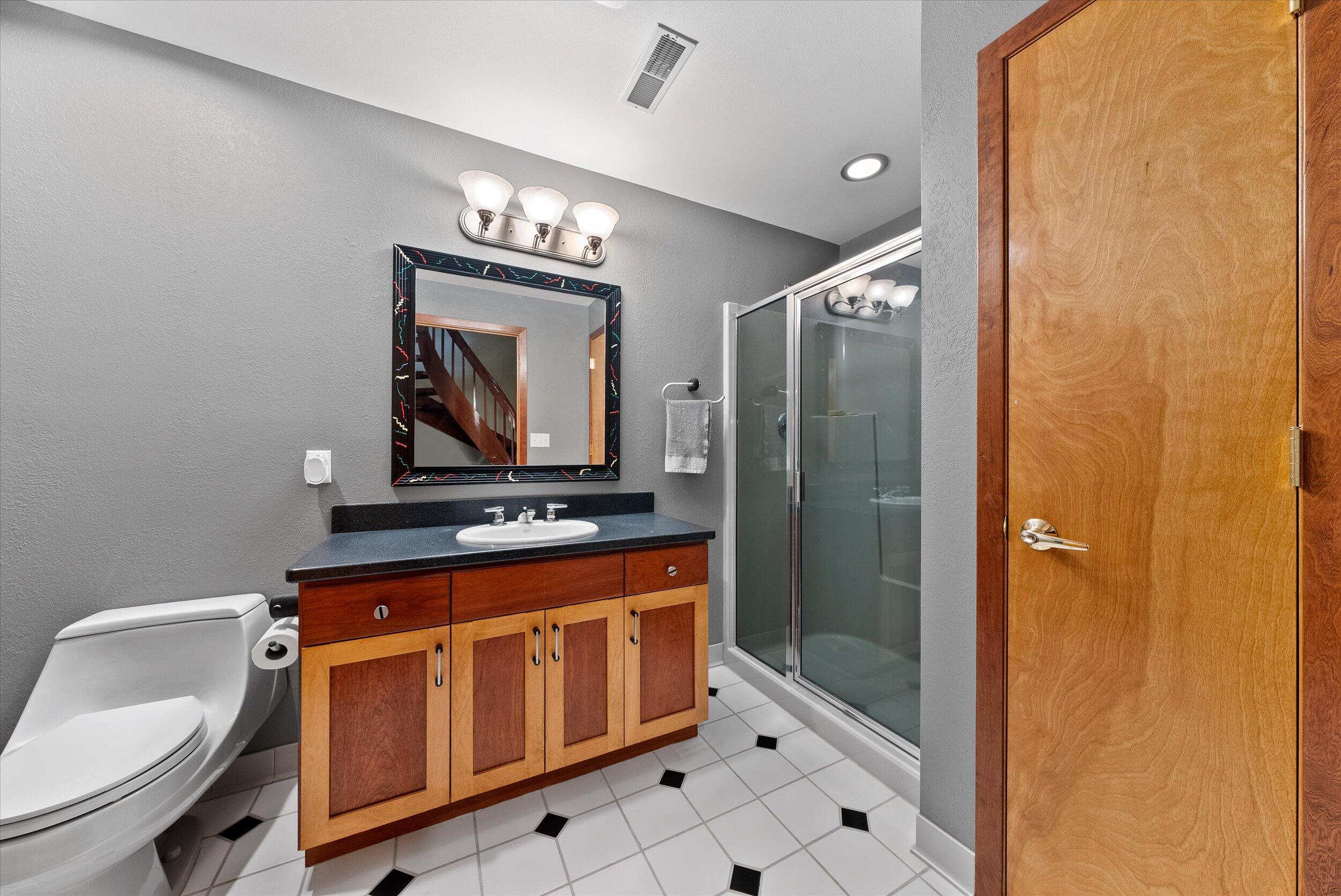 Grafton, Wisconsin, 53024, United States, 4 Bedrooms Bedrooms, ,6 BathroomsBathrooms,Residential,For Sale,1989565