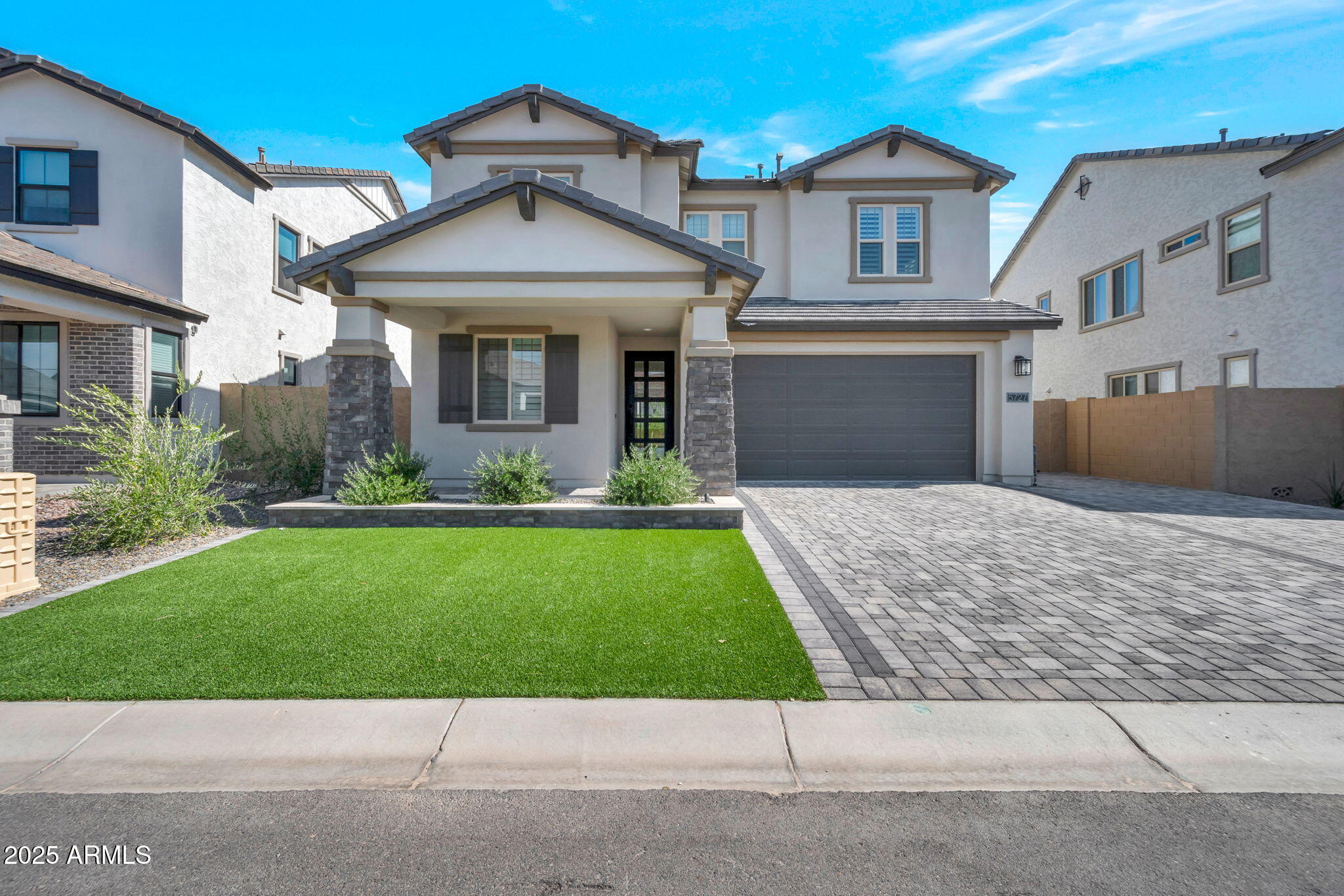 Mesa, Arizona, 85215, United States, 5 Bedrooms Bedrooms, ,Residential,For Sale,1942270