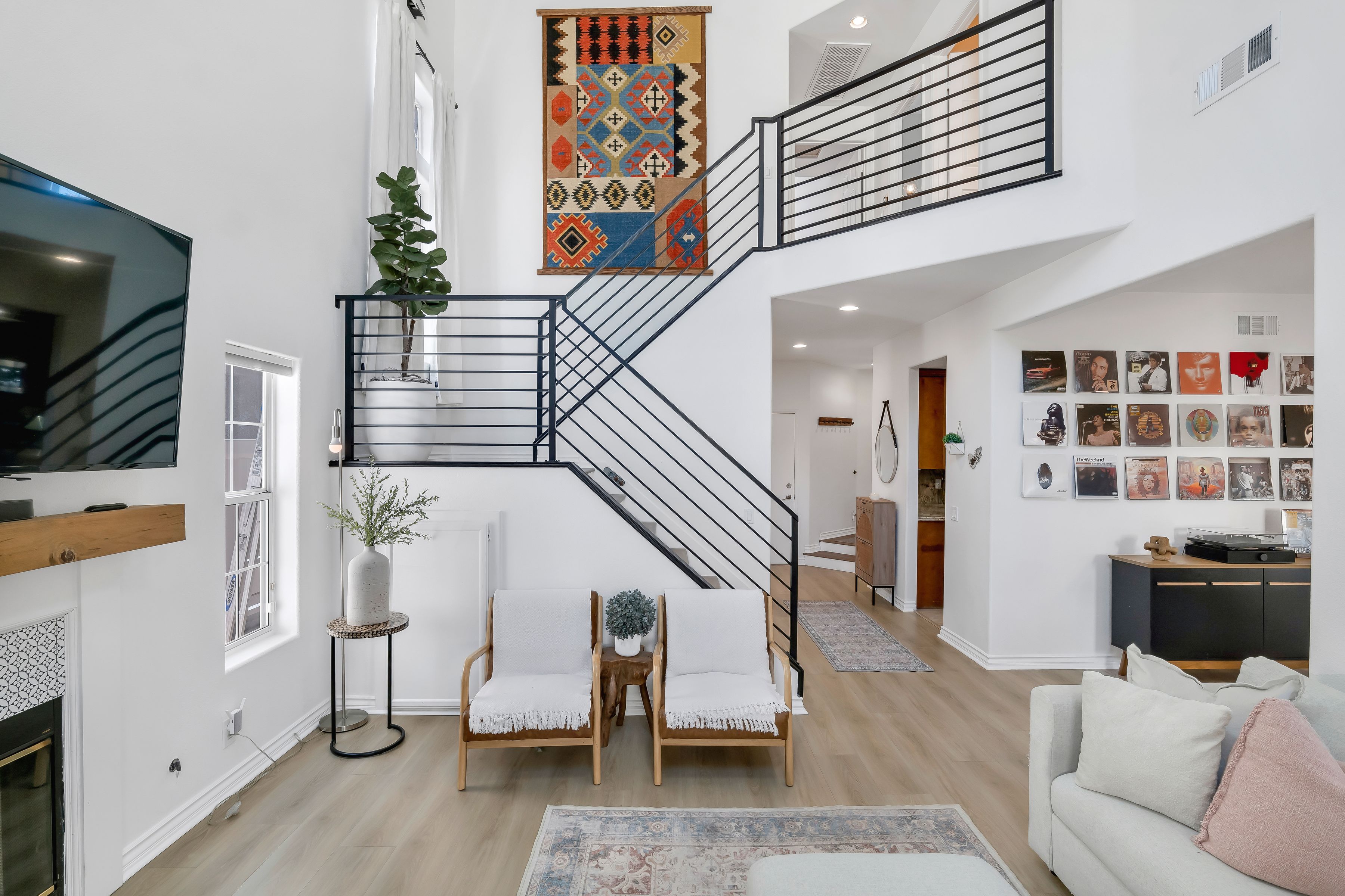  18316 Keswick Street, Reseda - 物件實景
