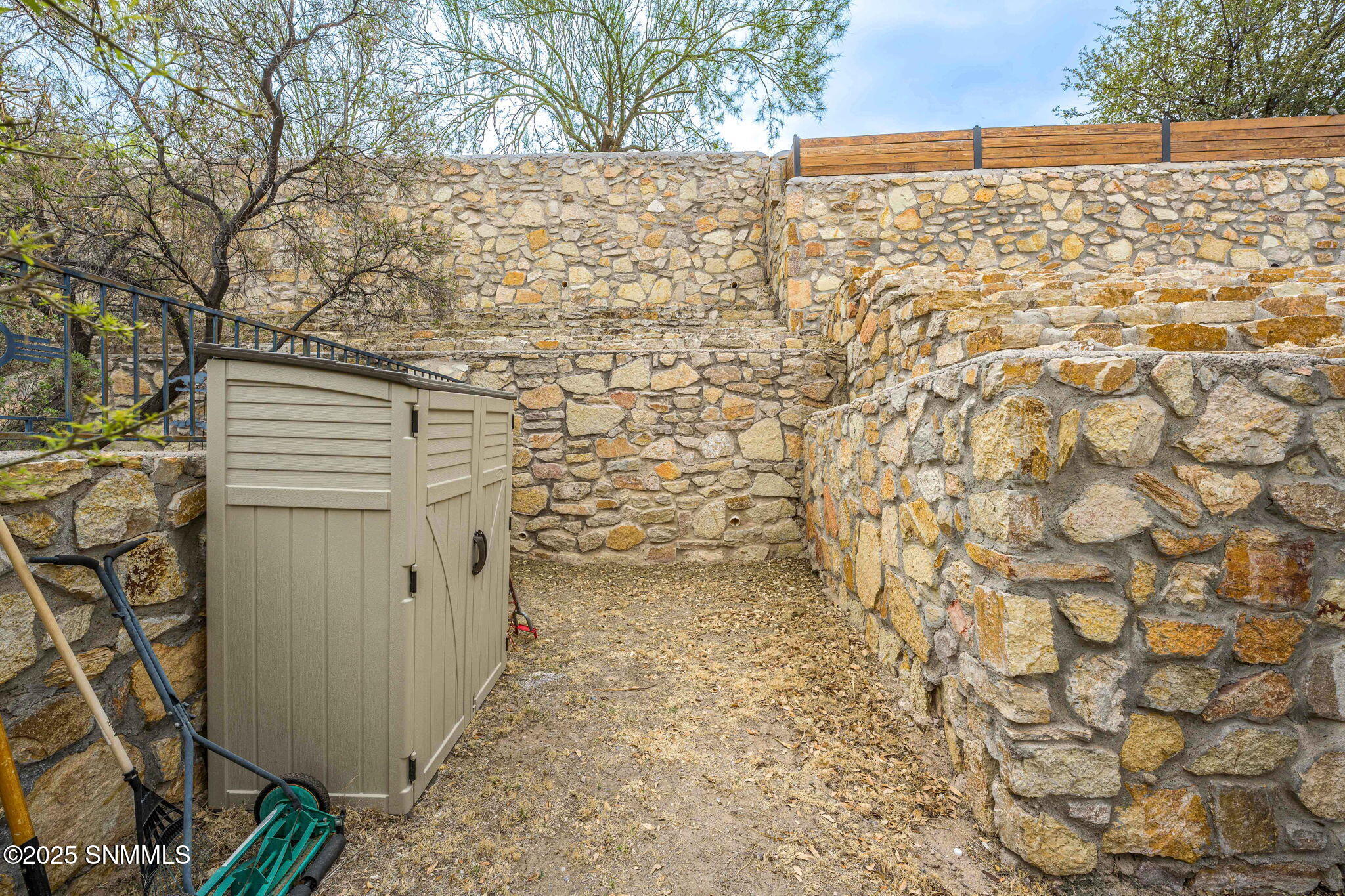Las Cruces, New Mexico, 88011, United States, 4 Bedrooms Bedrooms, ,3 BathroomsBathrooms,Residential,For Sale,1777024