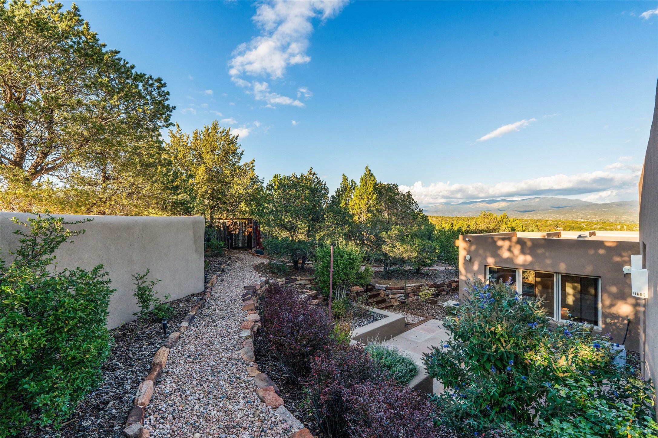  1605 City Lights - 物件實景