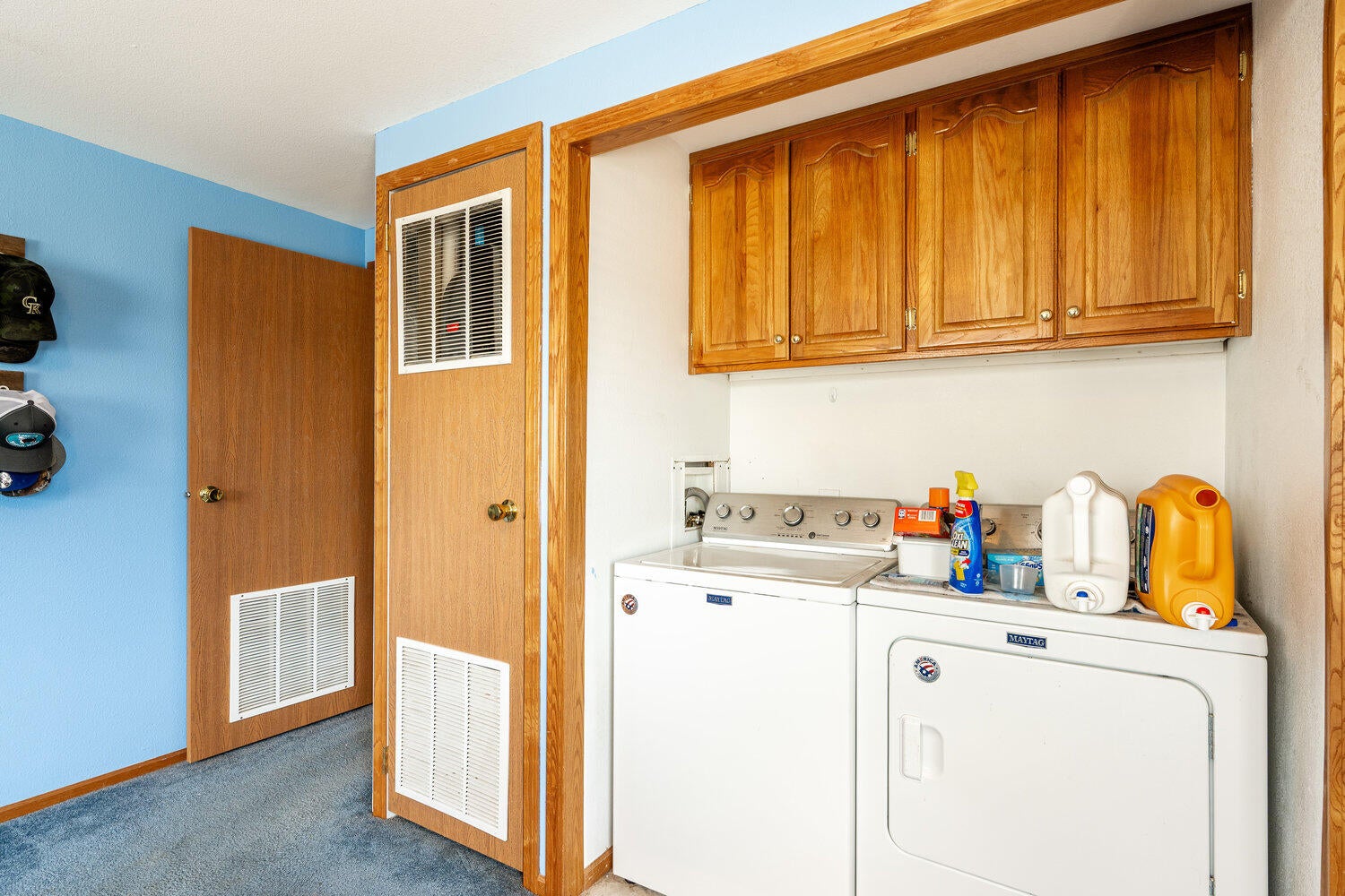 Banner, Wyoming, 82832, United States, 4 Bedrooms Bedrooms, ,3 BathroomsBathrooms,Residential,For Sale,1983466