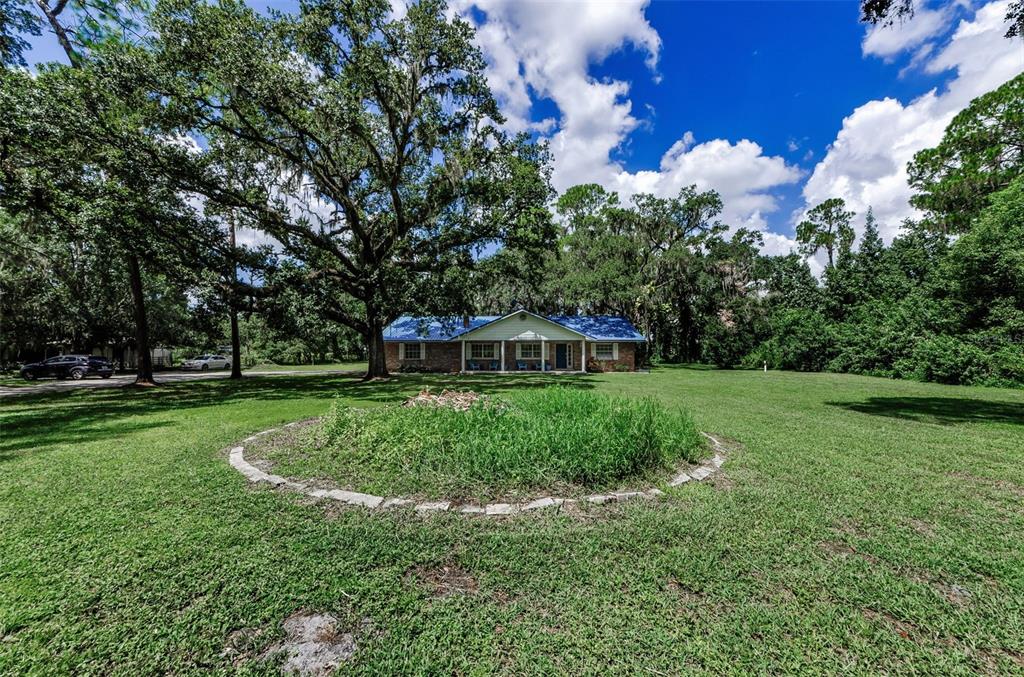 Plant City, Florida, 33566, United States, 3 Bedrooms Bedrooms, ,2 BathroomsBathrooms,Residential,For Sale,1932483