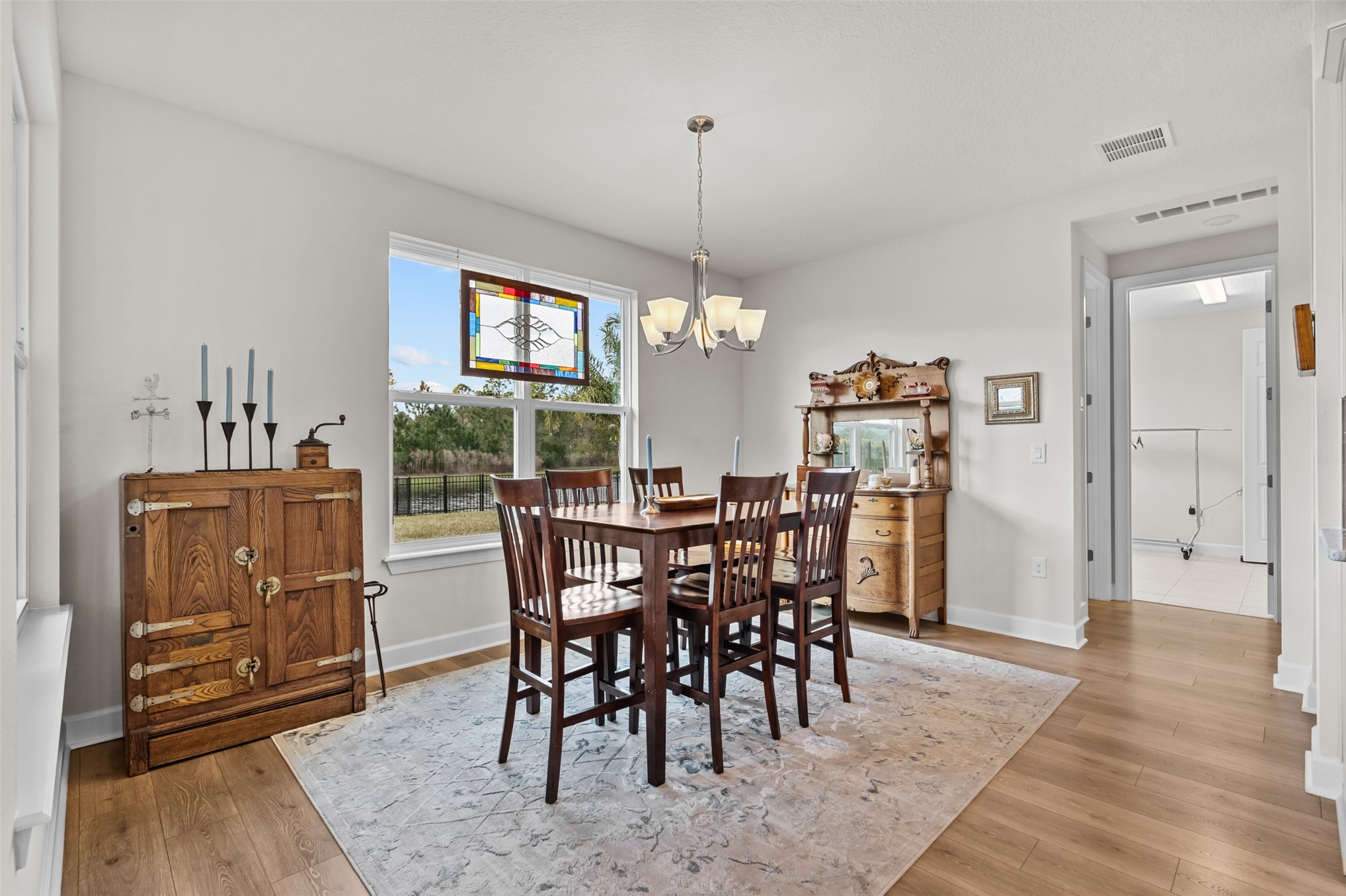 Fernandina Beach, Florida, 32034, United States, 3 Bedrooms Bedrooms, ,2 BathroomsBathrooms,Residential,For Sale,2024092