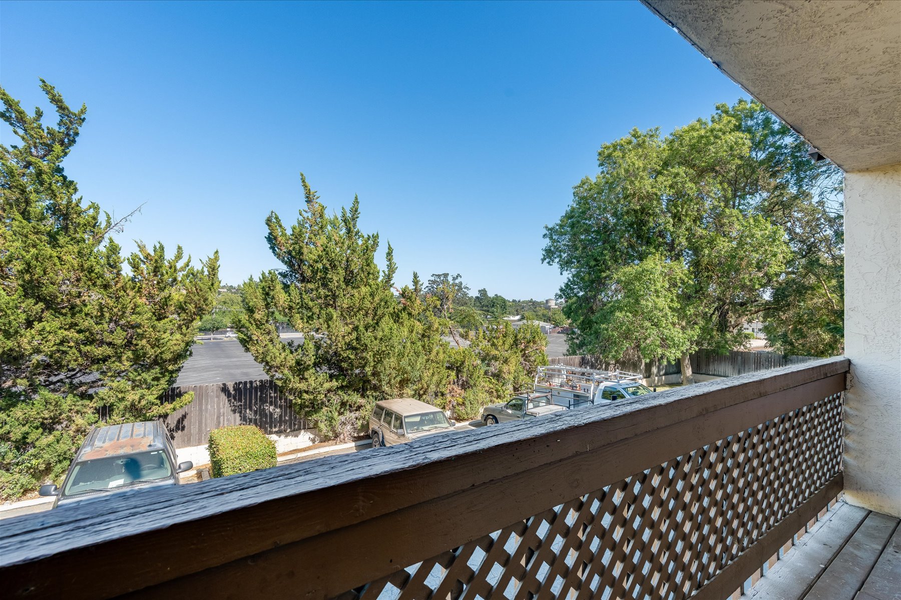  2212 Pine Street - 物件實景