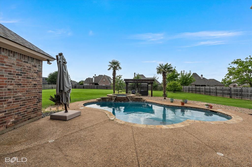 Benton, Louisiana, 71006, United States, 4 Bedrooms Bedrooms, ,4 BathroomsBathrooms,Residential,For Sale,1793008
