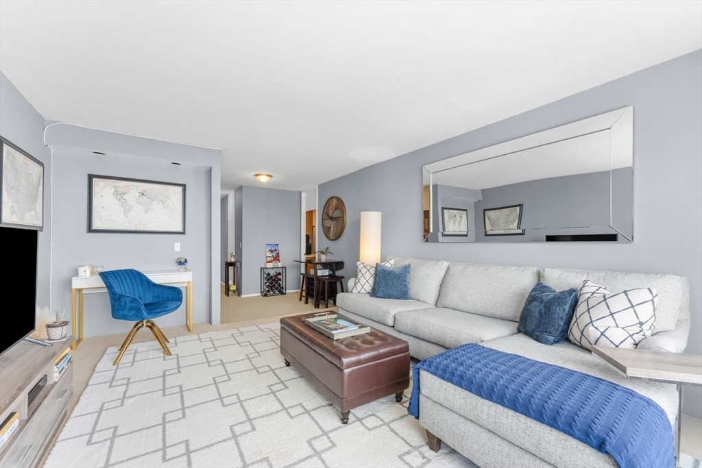 Boston, Massachusetts, 02110, United States, 1 Bedroom Bedrooms, ,1 BathroomBathrooms,Residential,For Sale,2030295