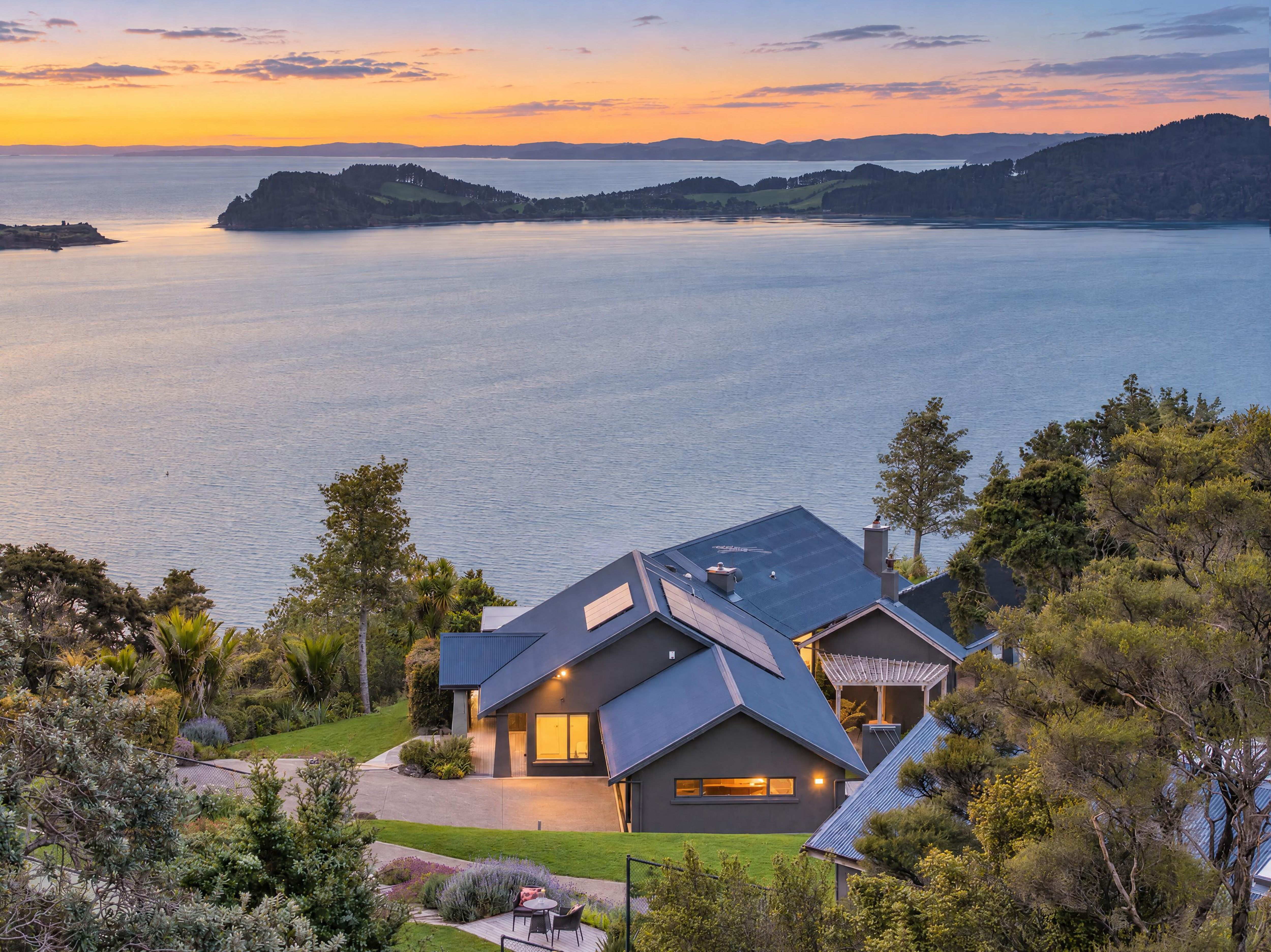  15a Te Papa Road, Kawakawa Bay, Auckland - 物件實景