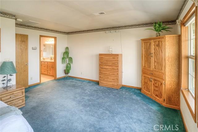 Oroville, California, 95966, United States, 3 Bedrooms Bedrooms, ,3 BathroomsBathrooms,Residential,For Sale,1927814