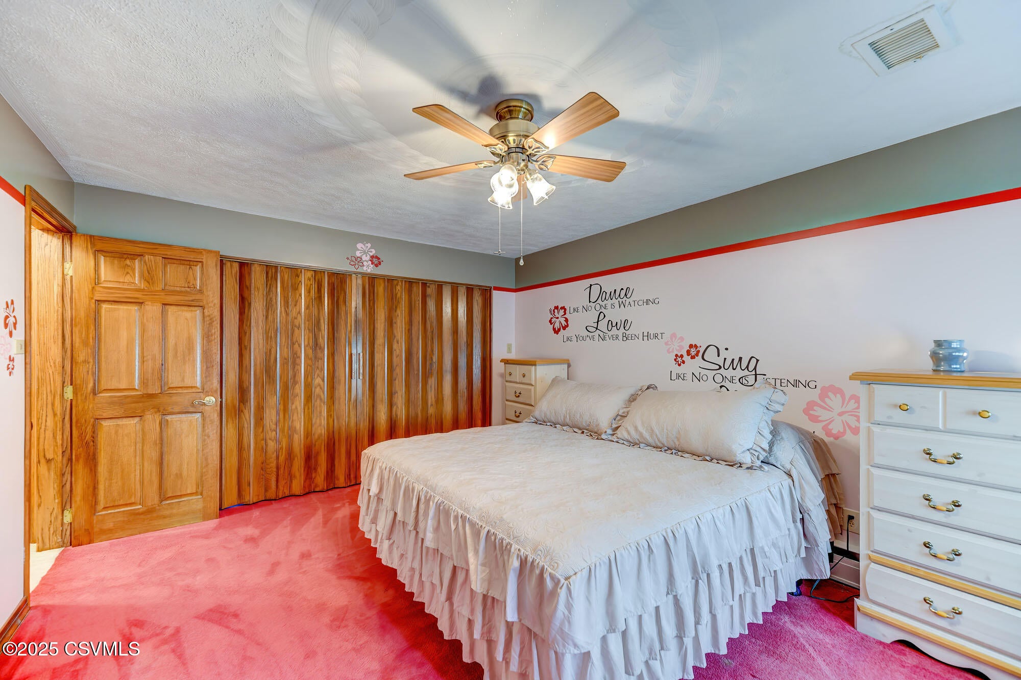 Berwick, Pennsylvania, 18603, United States, 4 Bedrooms Bedrooms, ,3 BathroomsBathrooms,Residential,For Sale,1979458