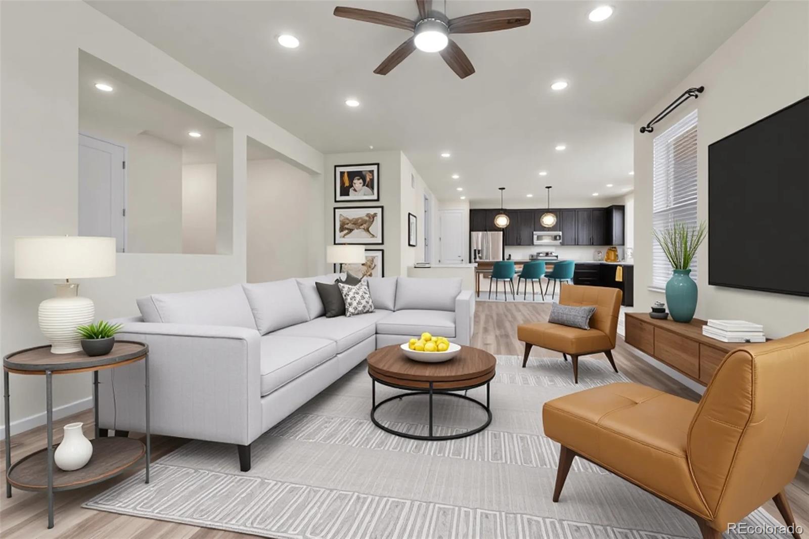 Littleton, Colorado, 80125, United States, 3 Bedrooms Bedrooms, ,3 BathroomsBathrooms,Residential,For Sale,1891675