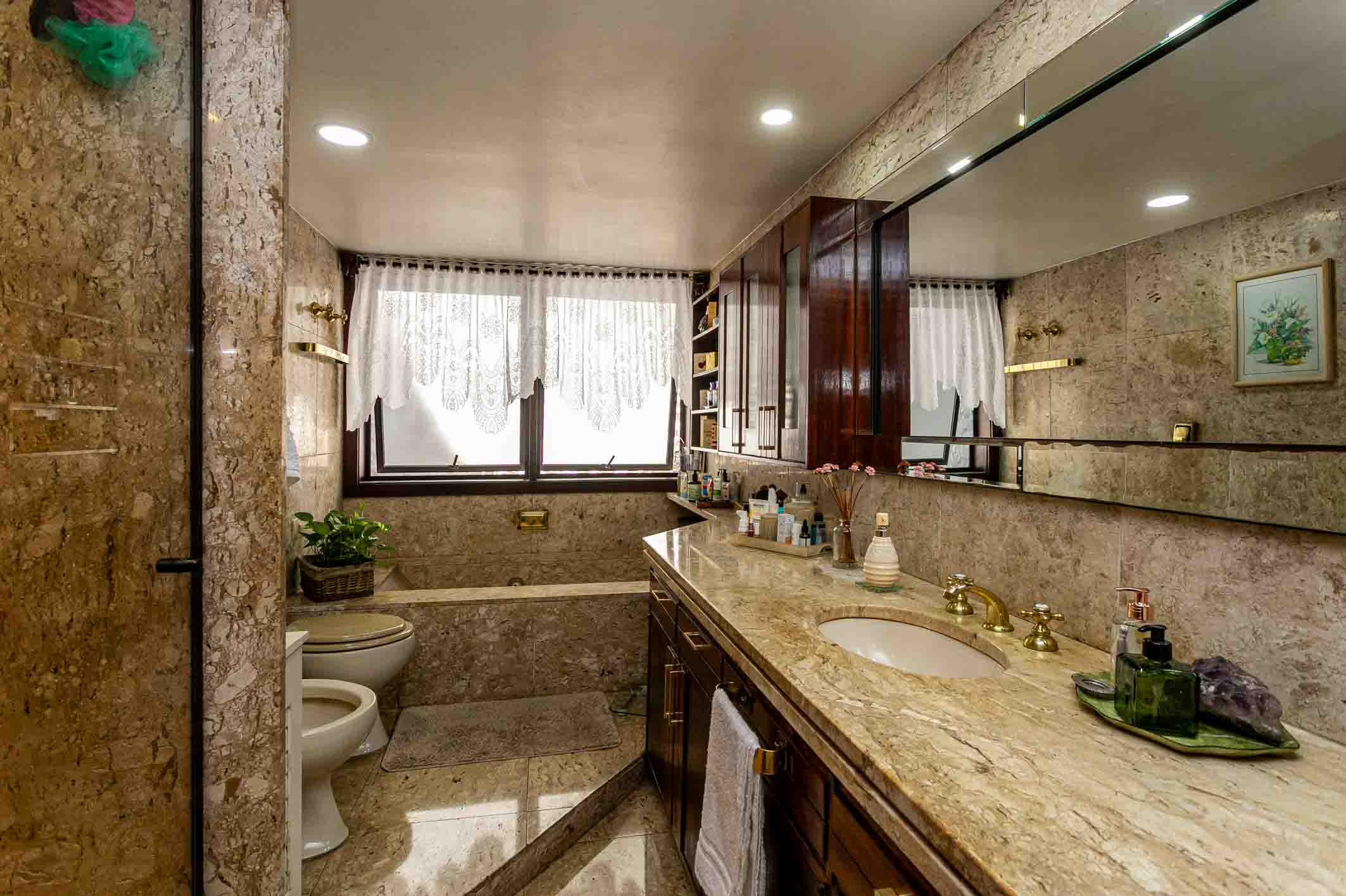  Charming residence with permanent ocean views in a private gated community - 物件實景