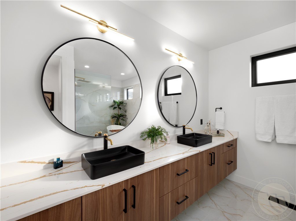 Billings, Montana, 59106, United States, 4 Bedrooms Bedrooms, ,3 BathroomsBathrooms,Residential,For Sale,1982889